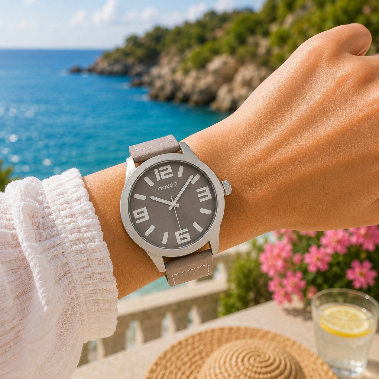 OOZOO Quarzuhr XXL Unisex Uhr C0908 Creme Taupe 46 mm Lederband Quarzuhr
