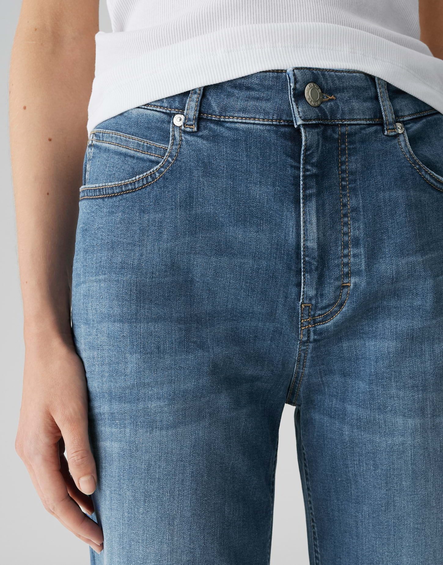 OPUS PANTS Relax-fit-Jeans MARI IVY aus aus Dry Indigo® Mid Rise Vielseitiger Klassiker mit elastischem Komfort