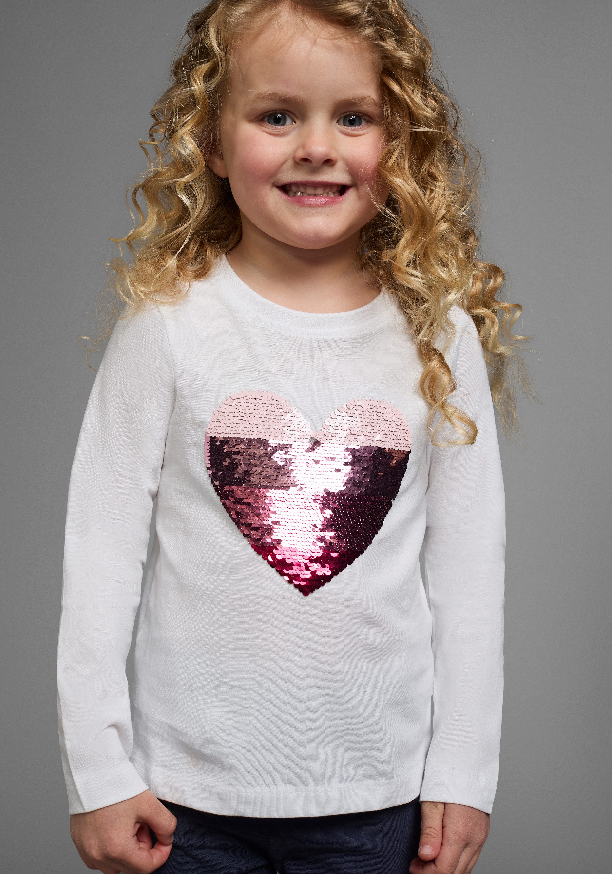 Langarmshirt, mit Paillettenherz zum Wenden