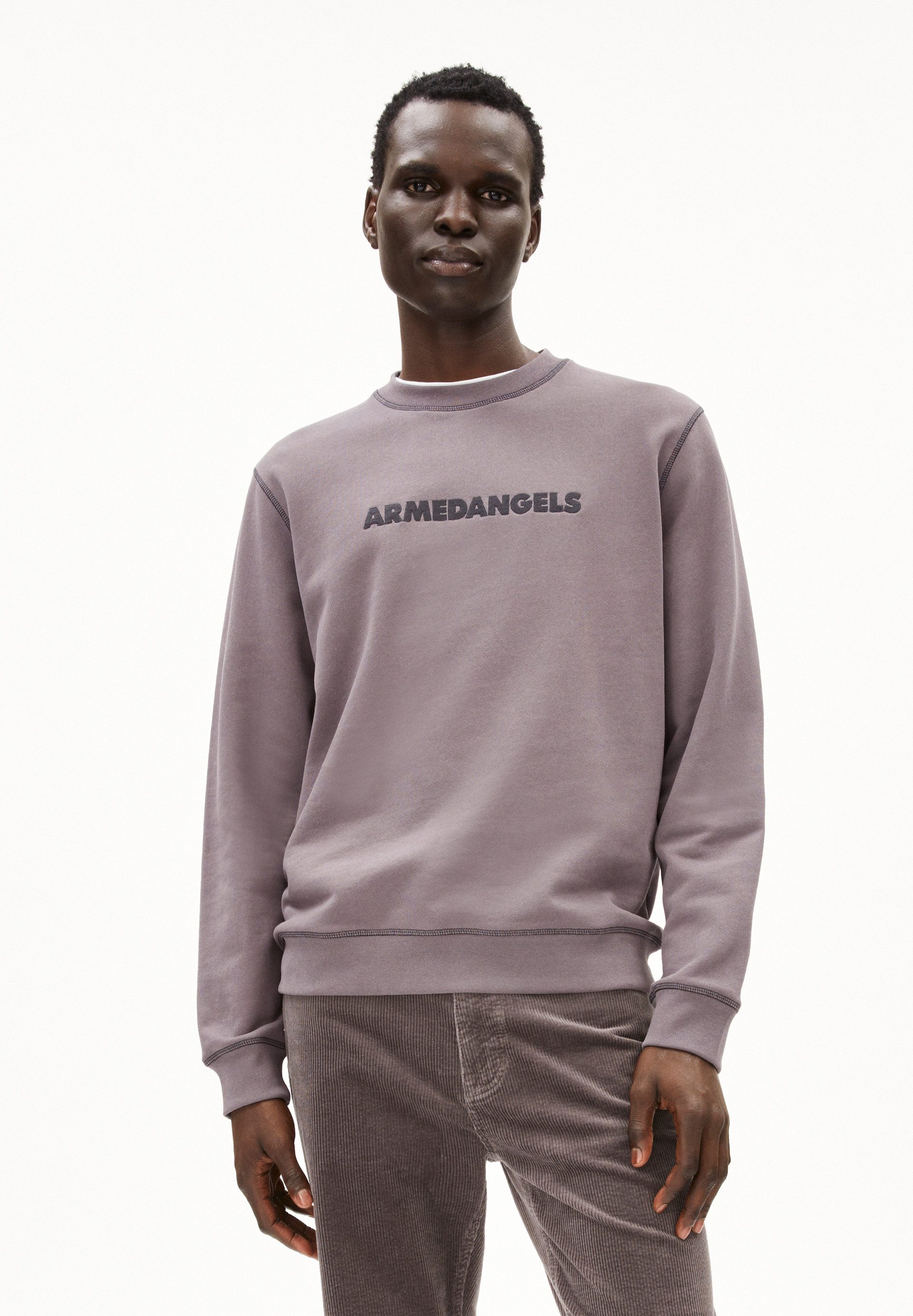 Armedangels Sweatshirt NATHAANEL WORDMARK (Regular Fit) Rundhalsausschnitt