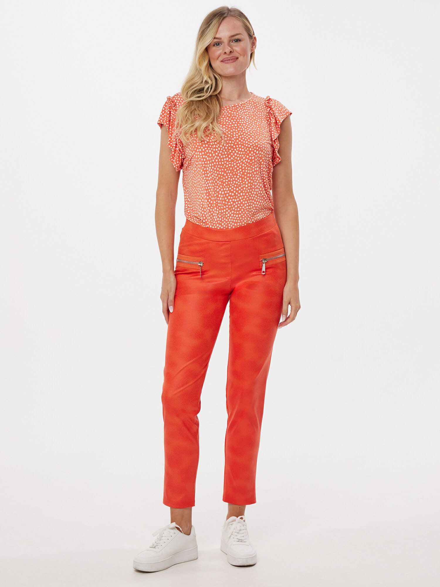 MONACO blue Lederimitathose Schlupfhose koerpernah in Lammnappa-Optik