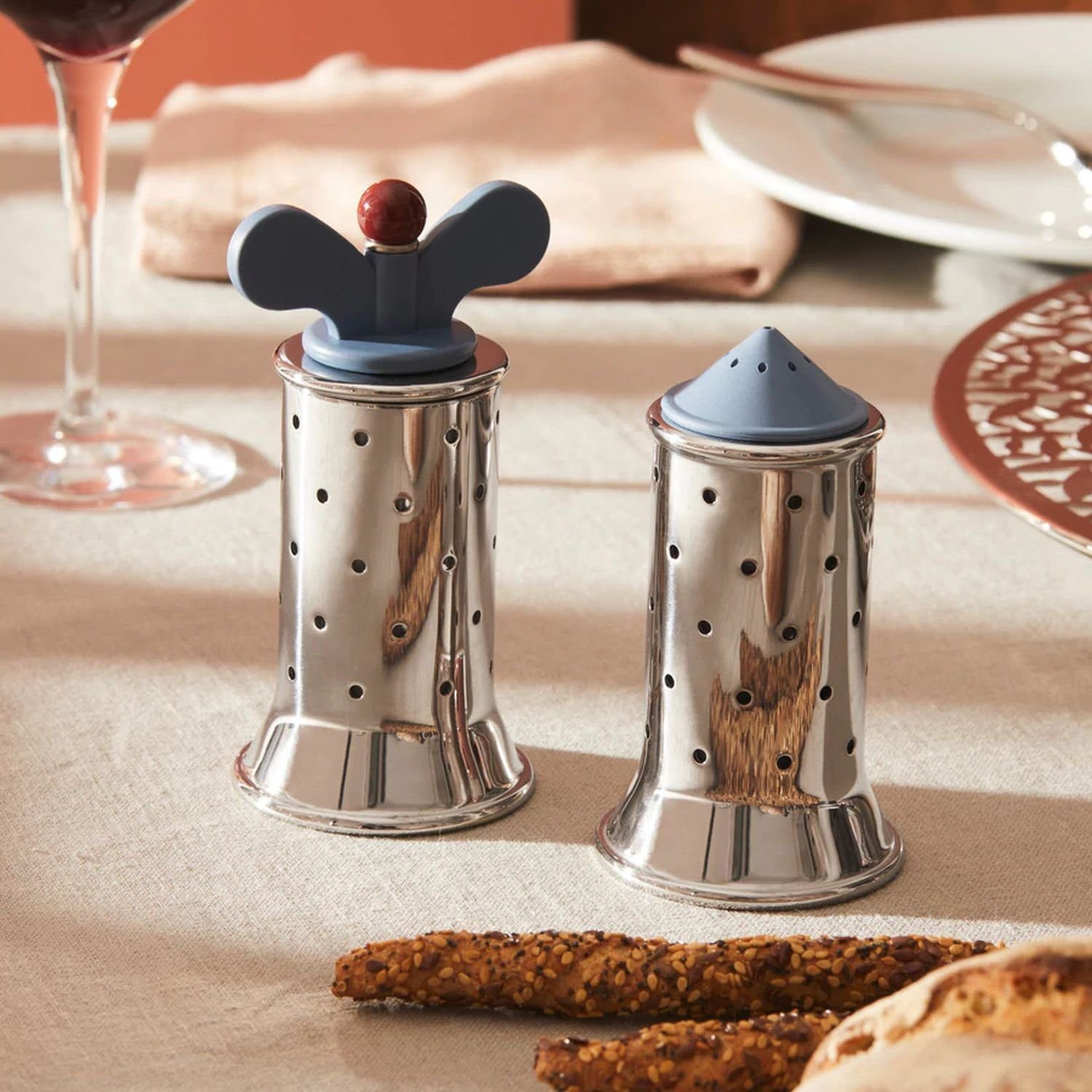 Alessi Salz- / Pfefferstreuer MGSAL