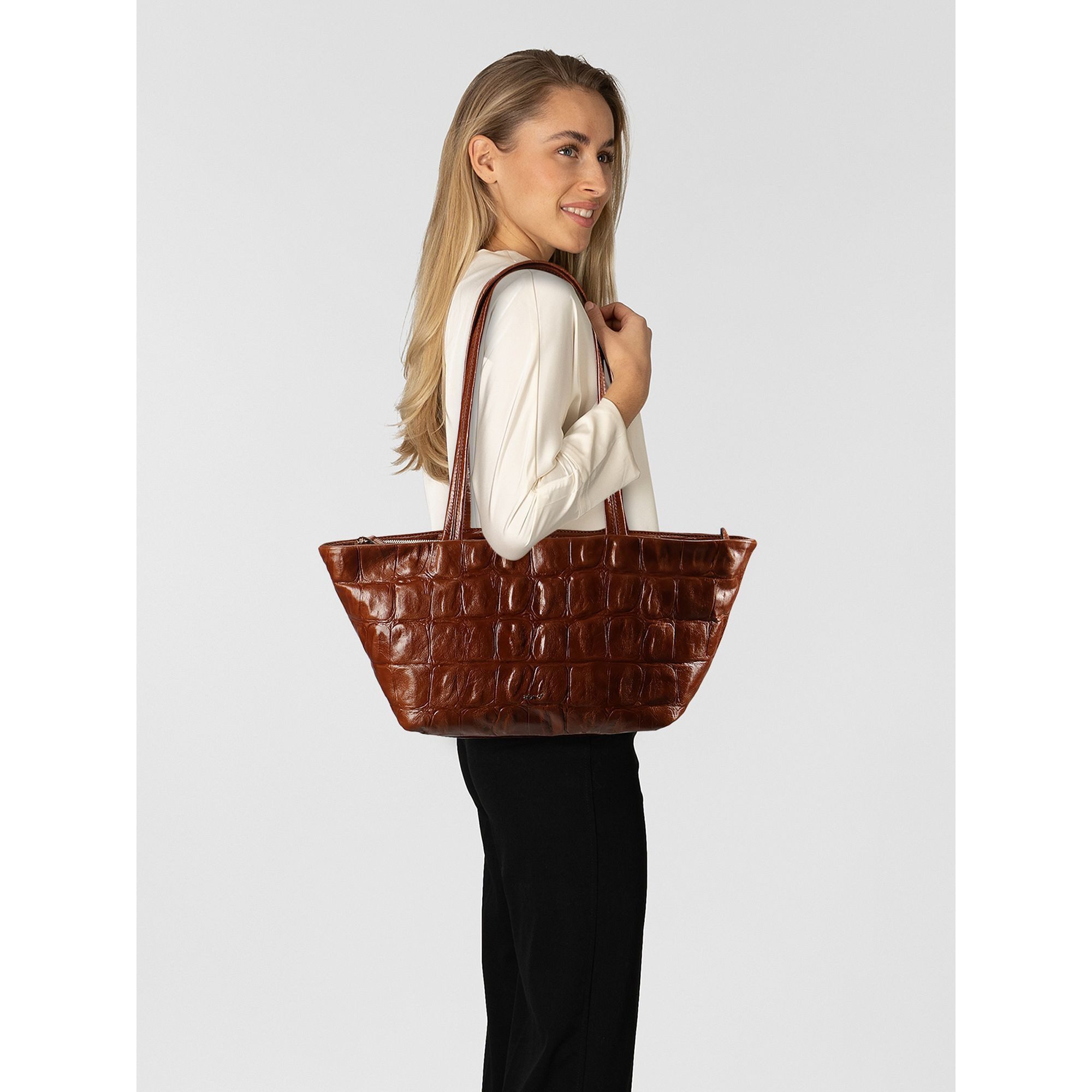 Abro Schultertasche Alba, Leder