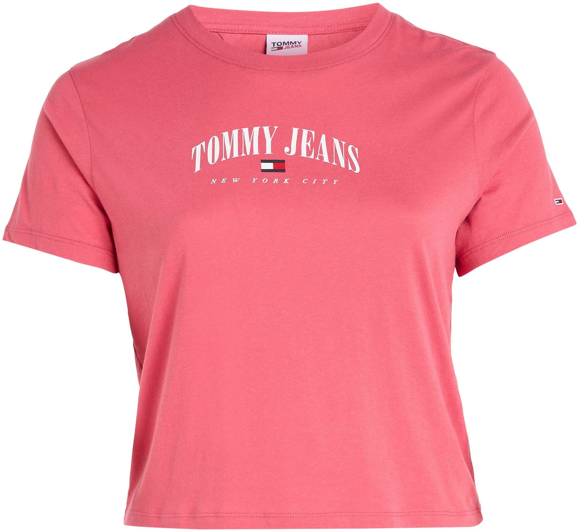 Tommy Jeans Curve Kurzarmshirt 2 (1-tlg) PLUS Washed-Crimson ESSENTIAL Jeans-Markendetails CURVE,mit SIZE LOGO TJW Tommy CRV SS BBY