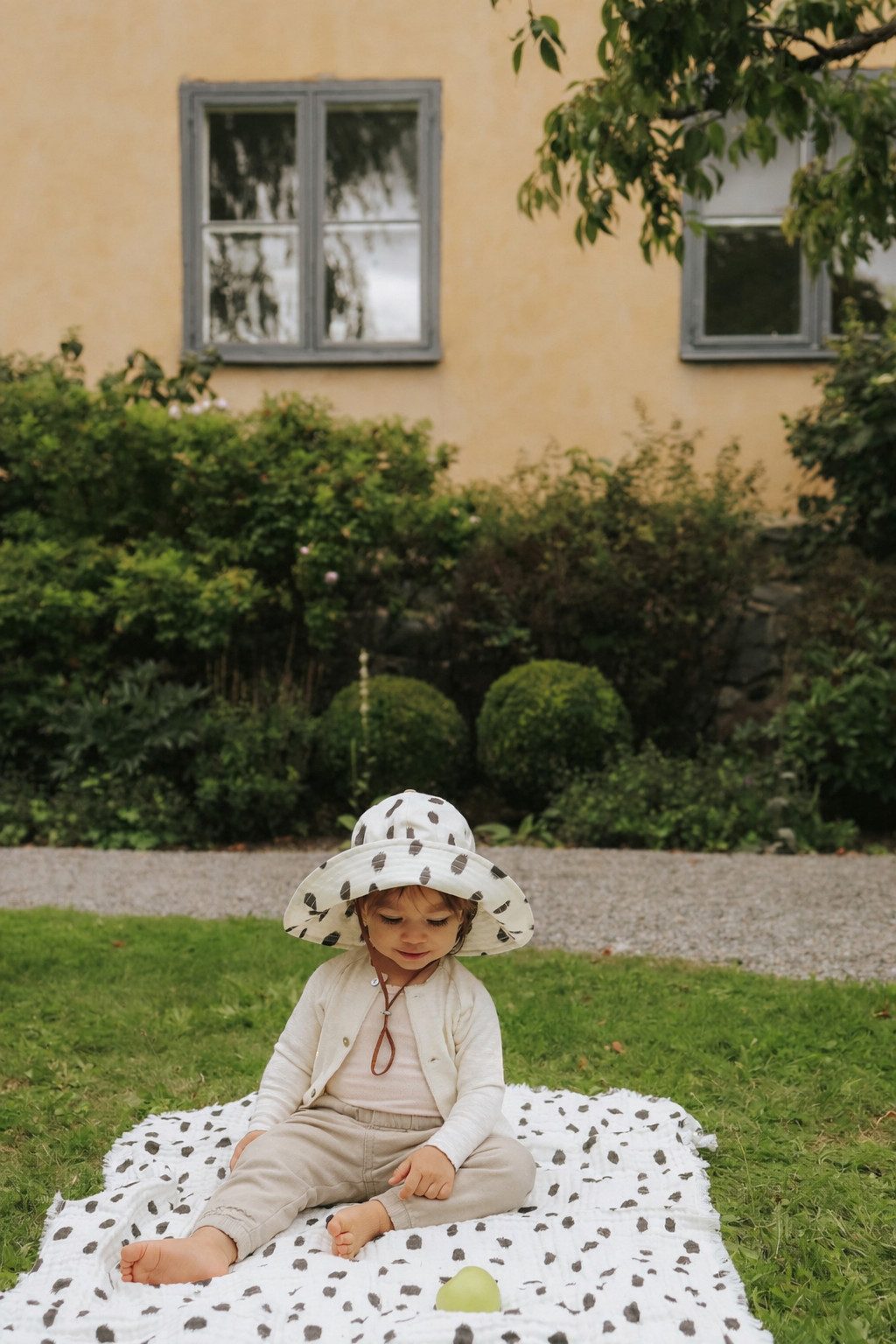 Elodie Sonnenhut Elodie Sonnenhut - Dalmatian Dots Grande 2-3y - OEKO-TEX (1-St)