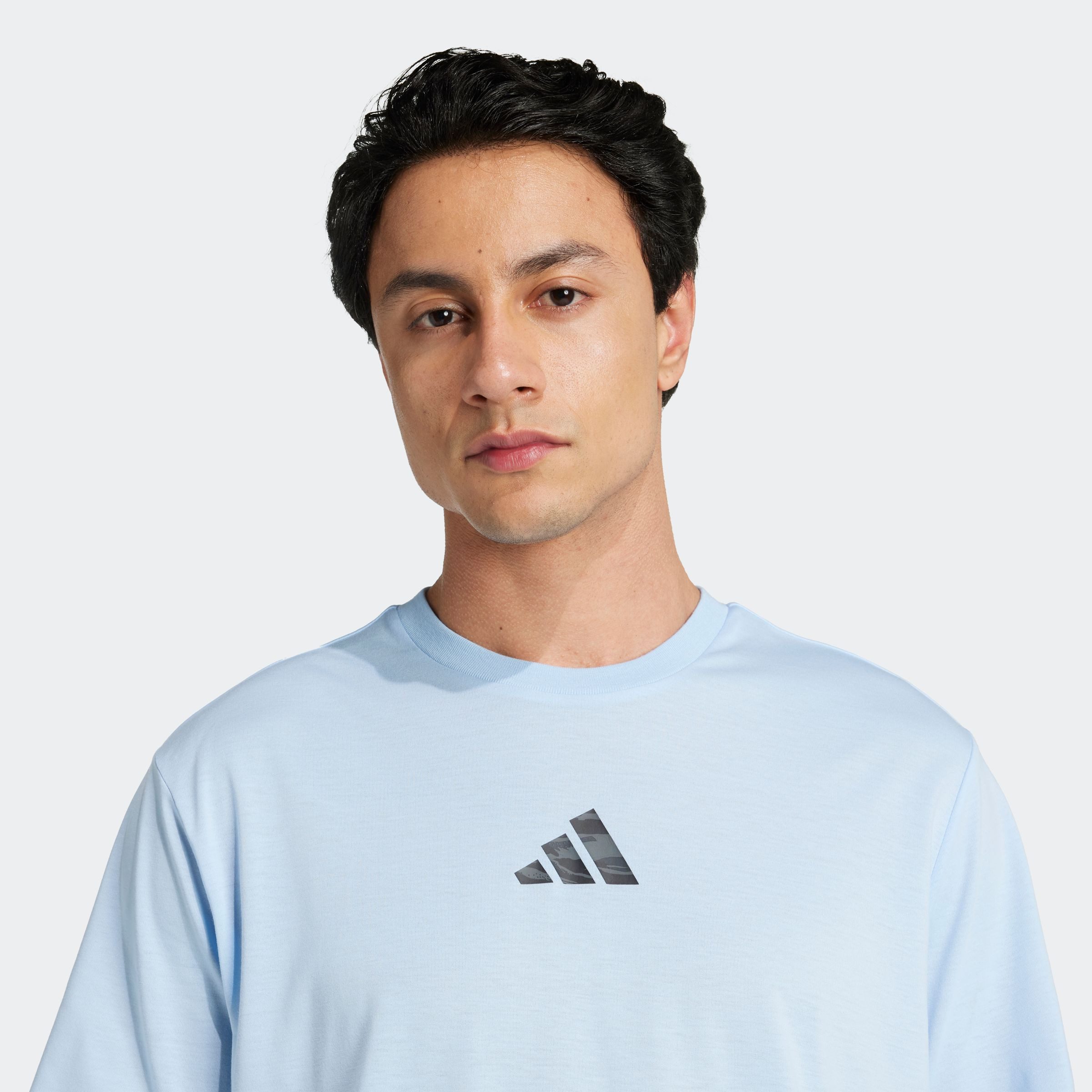 adidas Performance T-Shirt CLIMACOOL CAMO TRAINING GRAPHIC sportlicher Stil, lockere Passform, mit CLIMACOOL Technologie