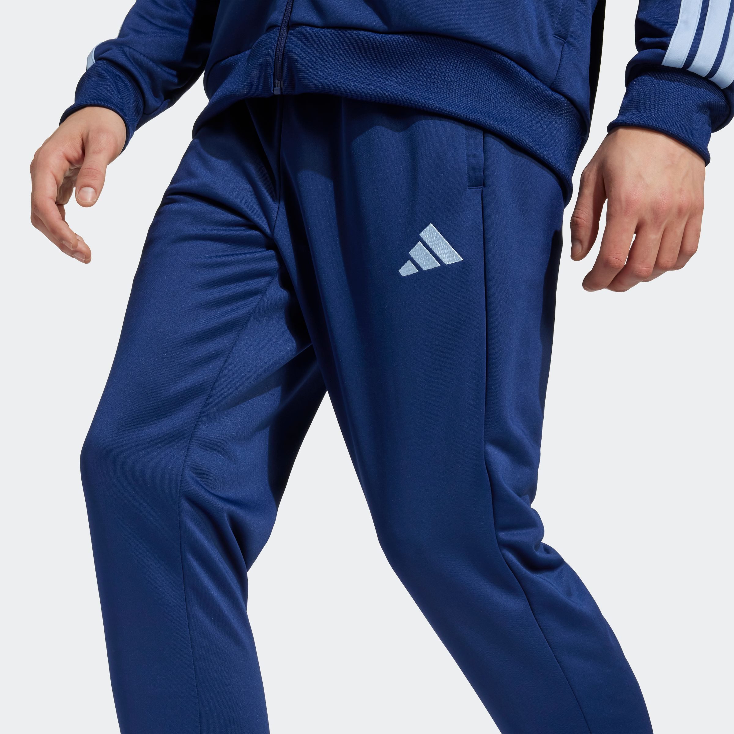 adidas Sportswear Trainingsanzug 3-STREIFEN FRENCH TERRY (2-tlg), zweiteiliges Set, aus French-Terry-Material, mit Rippdetails