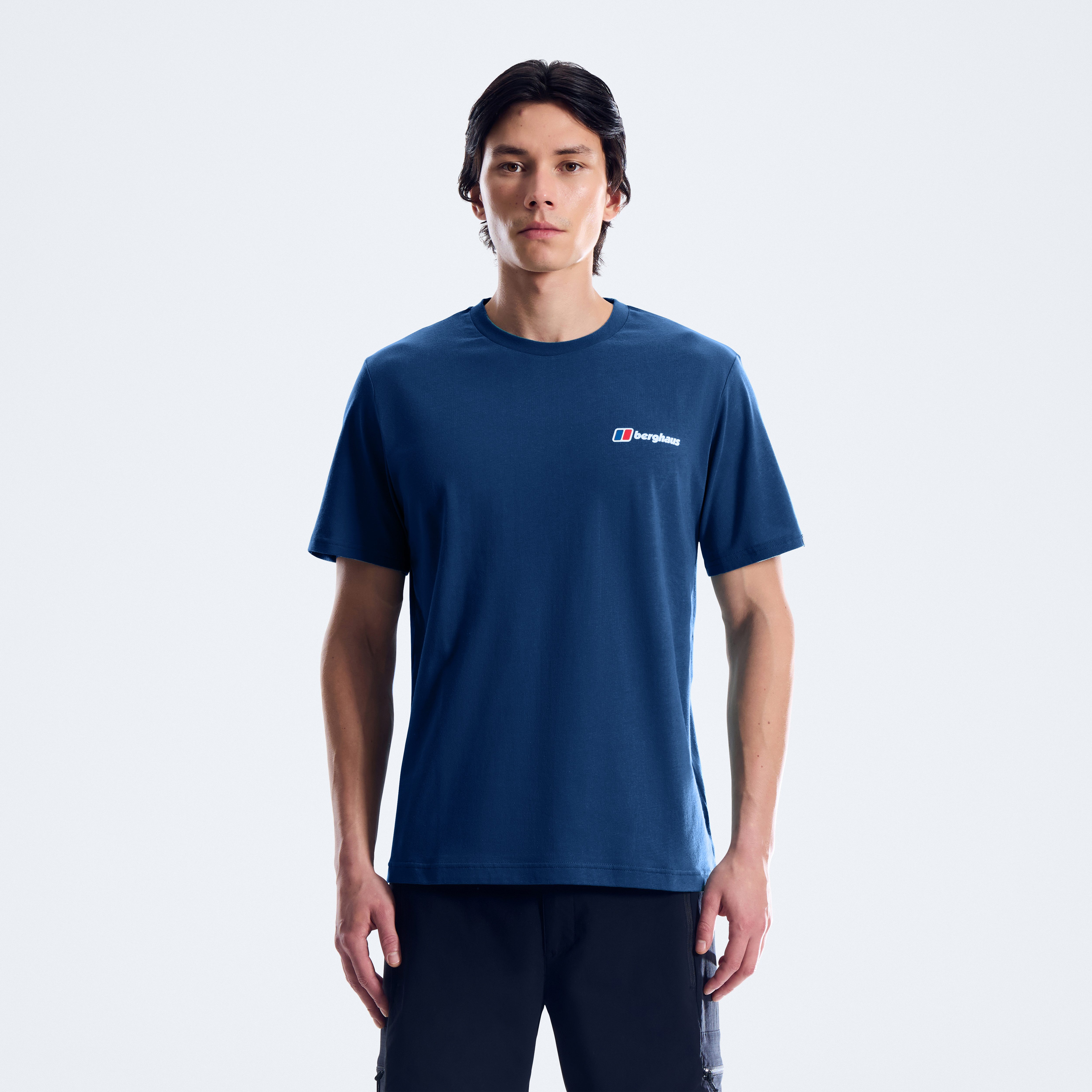 Berghaus T-Shirt M BERGHAUS CLASS LOGO TEE moderne Passform, sportlicher Stil