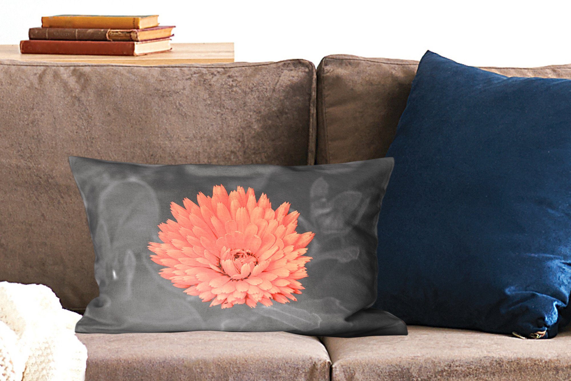 MuchoWow Dekokissen Blumen - Wohzimmer Weiß, mit Dekokissen Orange - Schlafzimmer Dekoration, Füllung, - Schwarz Zierkissen