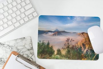 MuchoWow Mauspad Die Landschaft des Bromo-Tengger-Semeru-Nationalparks in Indonesien (1-St), Gaming, Mousepad, Büro, 27x18 cm, Mausunterlage