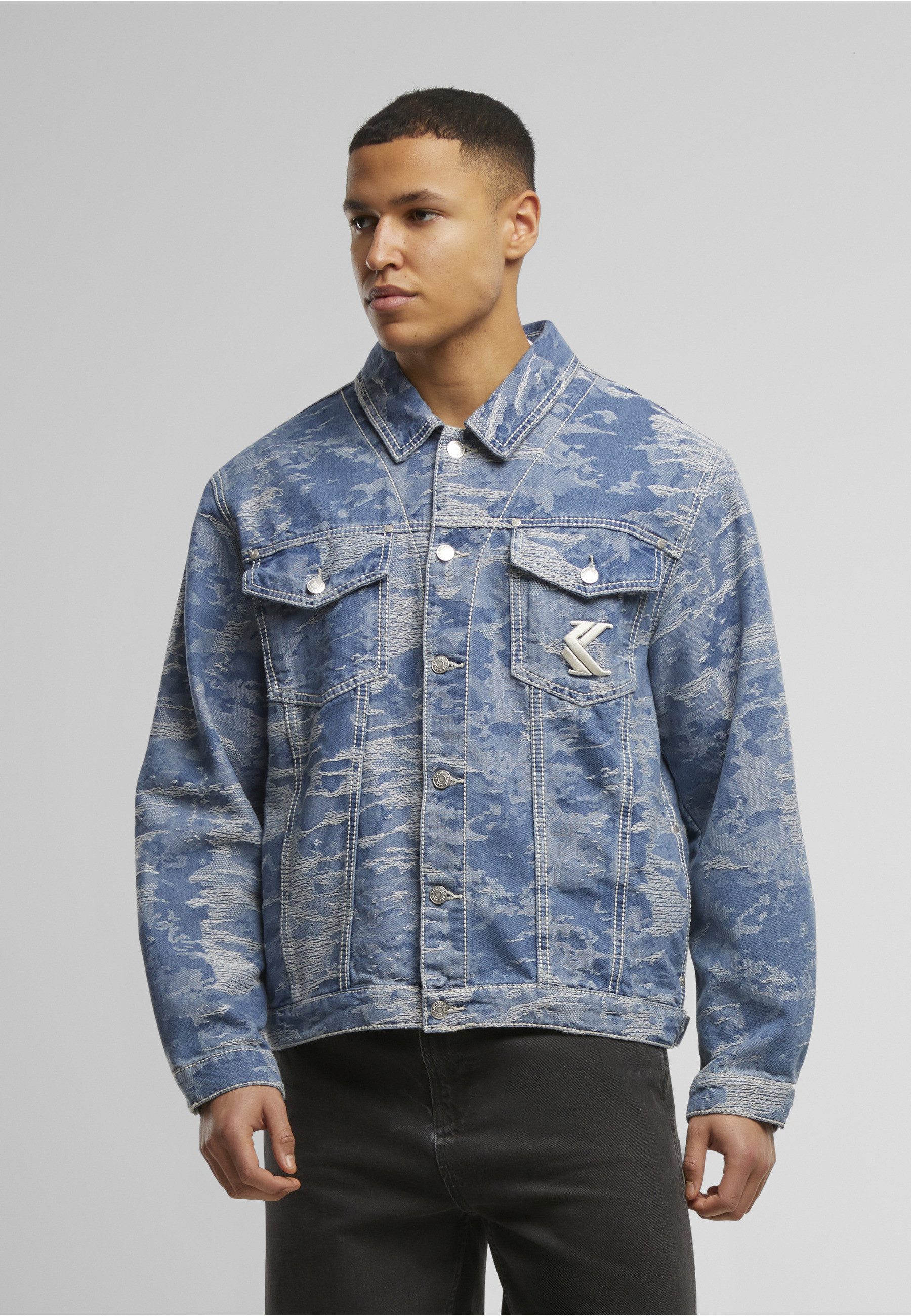 Karl Kani Jeansjacke Karl Kani OG K Distress Camo OS Denim Jacket (1-St)