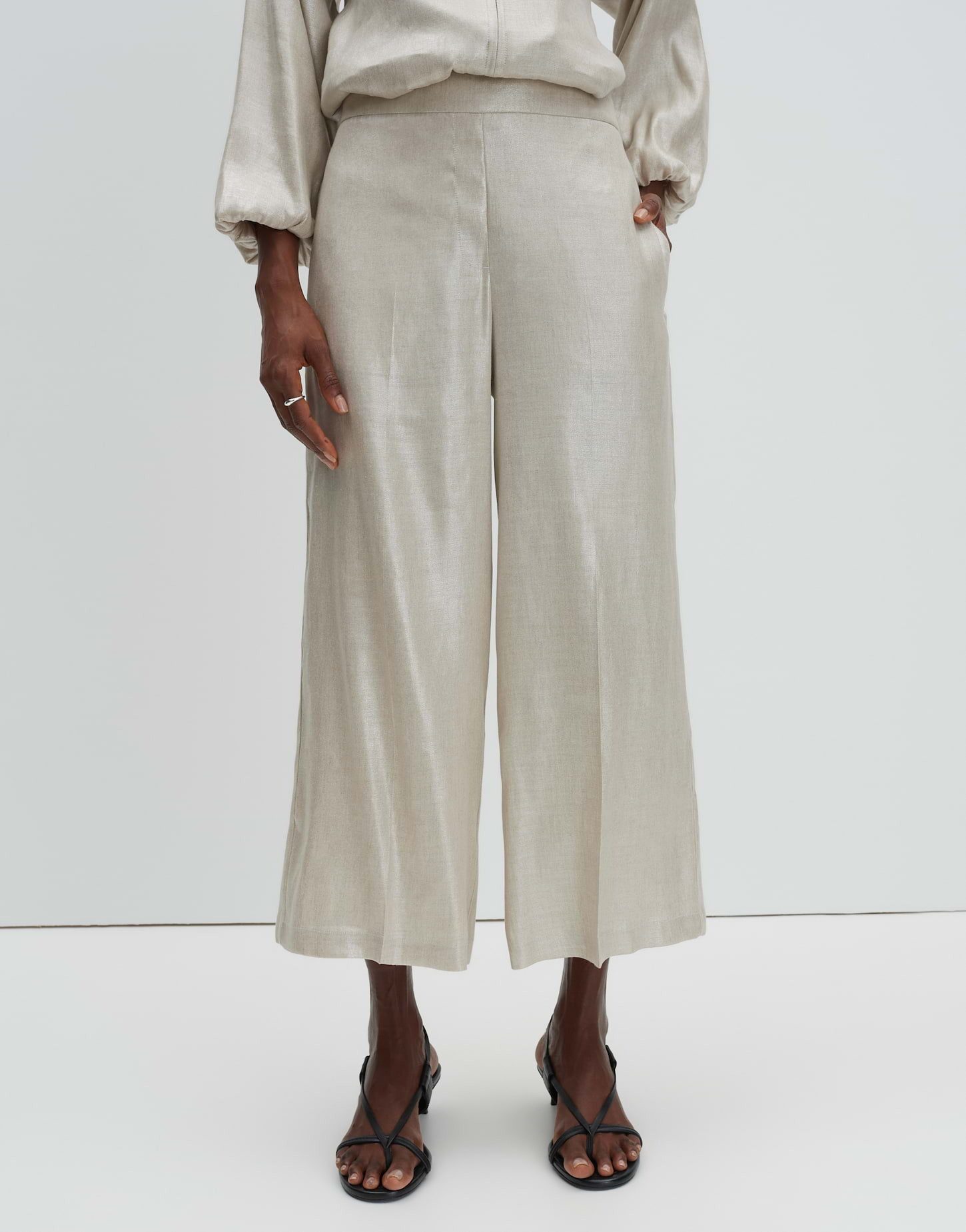 someday Culotte Catsby cropped wide mit Coating Schimmerndes Coating, bequem mit Gummibund