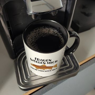 speecheese Tasse Frauenheld und Angler Kaffeebecher in schwarz mit Spruch