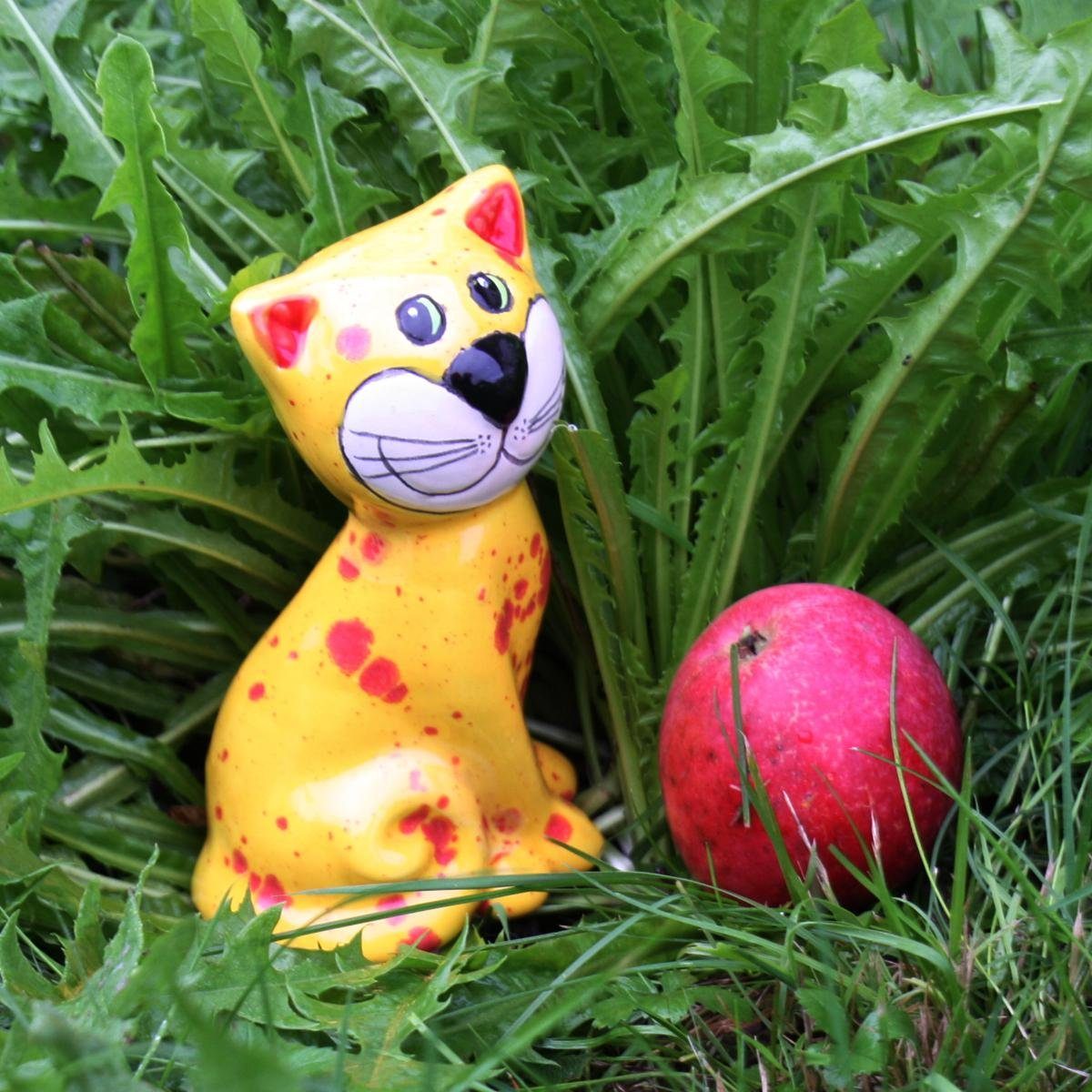 Keramik-Katze Tangoo 14cm Gartenfigur rot ca gelb Tangoo (Stück) getupft sitzend H,