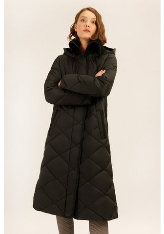 Куртка стеганая с femininem Design