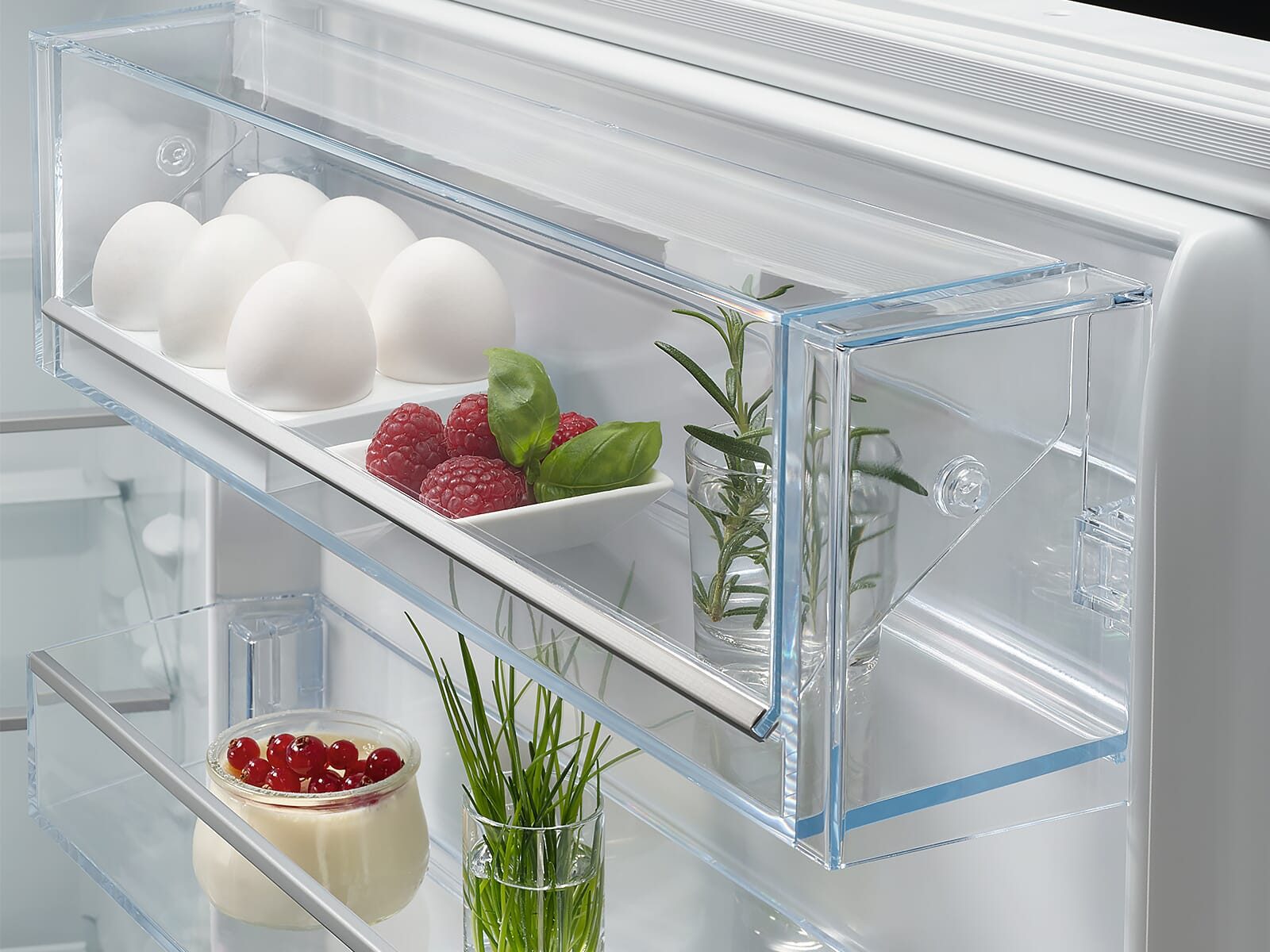 AEG Einbaukühlgefrierkombination 925573012, 0.0 cm hoch, integrierbar