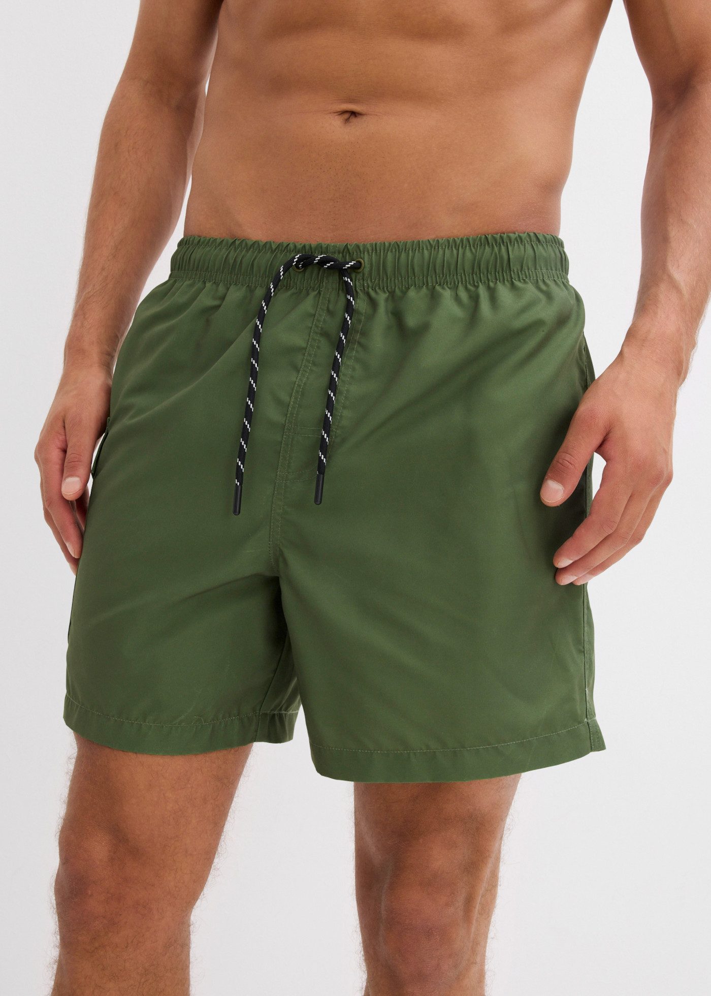 bonprix Badeshorts mit großer seitlicher Tasche, aus Polyester, in Größen bis XXXL