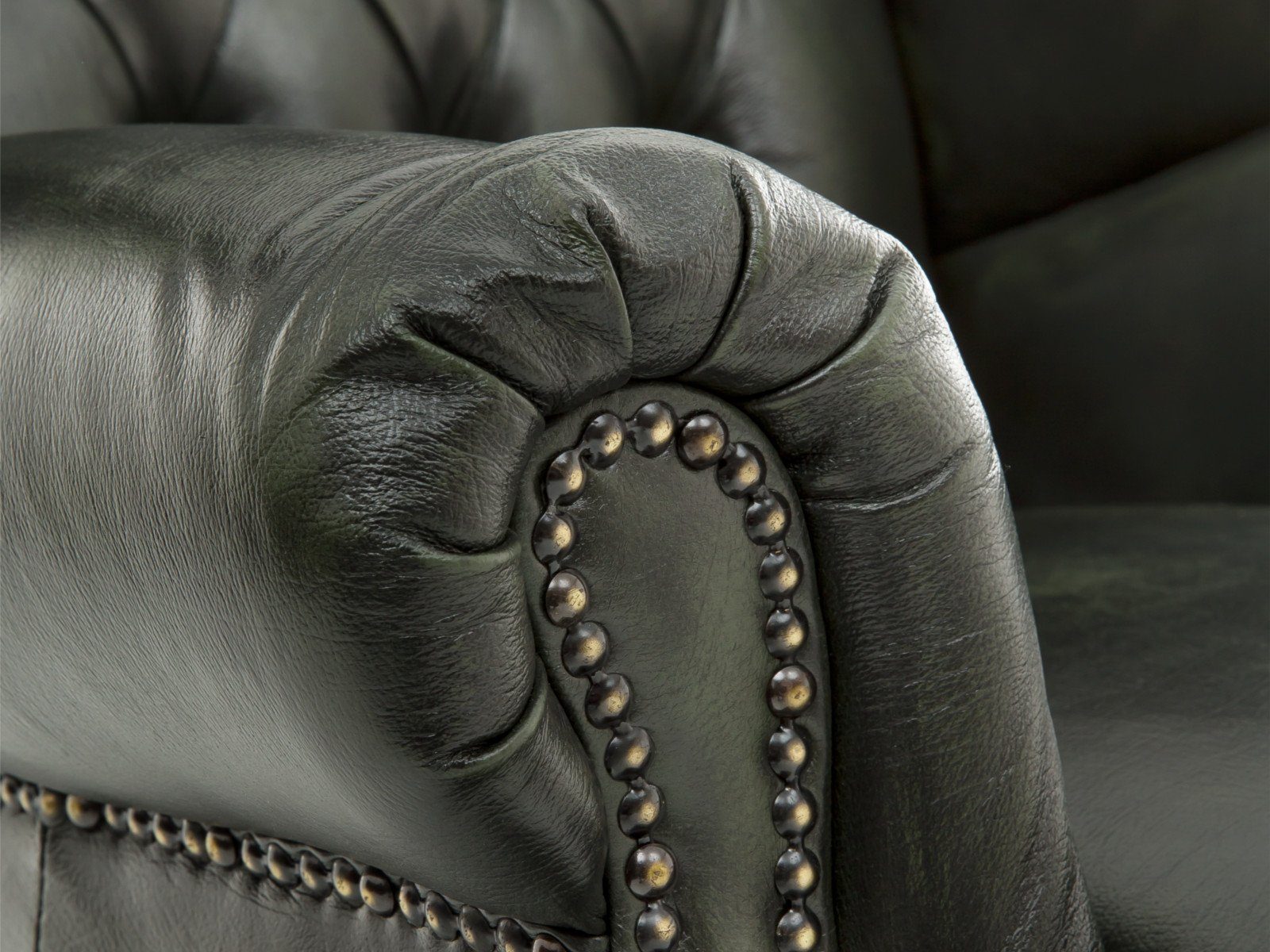 massivum Sessel Ohrensessel Chesterfield Kingsfield Echtleder grün (1-St)