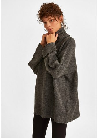 Пуловер длинный