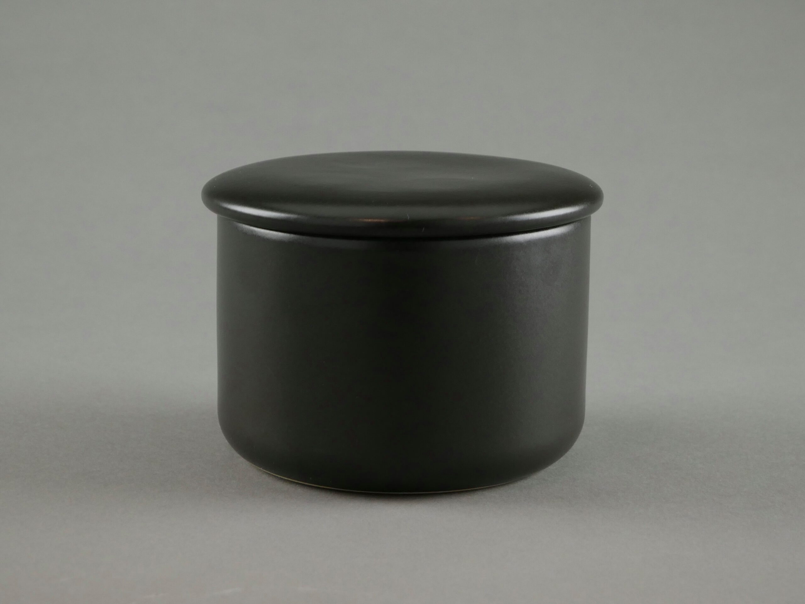 Pfeiffer-Gerhards Keramikmanufatur Butterdose französische Butterdose, (Einzelset, 1 Deckel, 1 Unterteil), Made in Germany