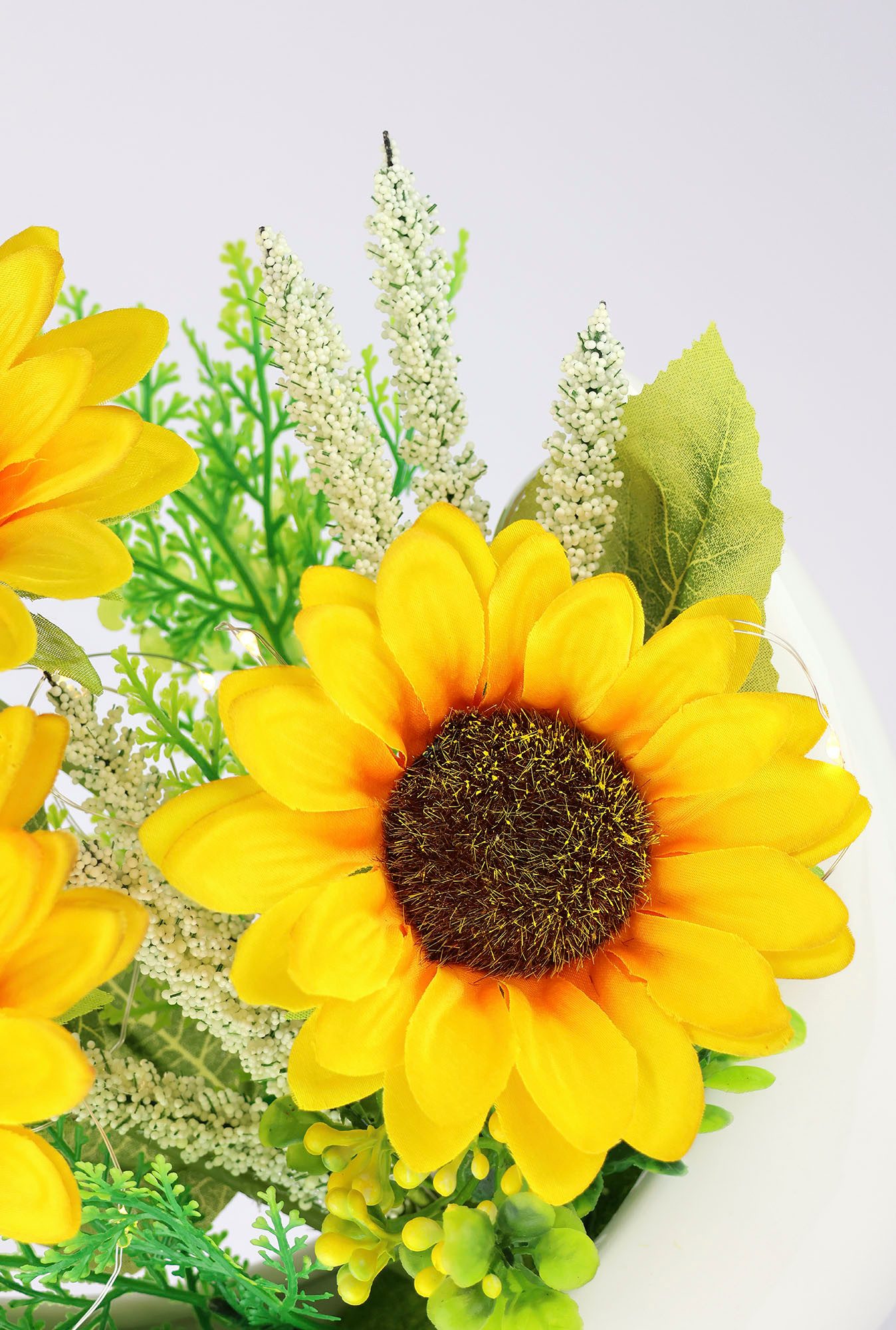 Kunstblume Arrangement Sonnenblumen, I.GE.A., Höhe 26 cm, Mit LED-Licht in Schale Herbstliche Blumen Kunstpflanze Gesteck Deko – Bild 4 von 4