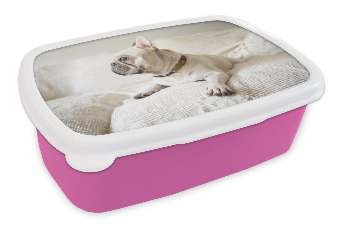 MuchoWow Lunchbox Französische Bulldogge - weiß - Bank, Kunststoff, (2-tlg), Brotbox für Erwachsene, Brotdose Kinder, Snackbox, Mädchen, Kunststoff rosa