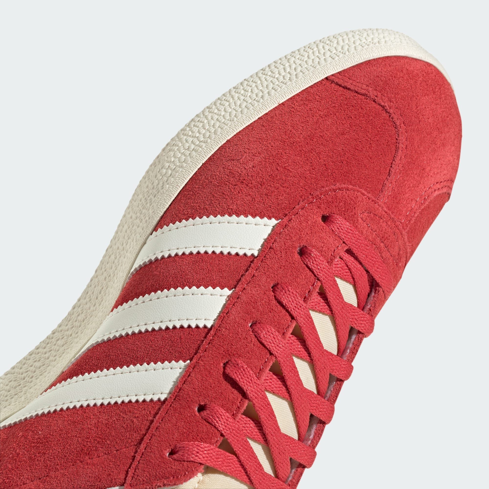 SCHUH Originals Glory Cream Off adidas Red White / GAZELLE White / Sneaker