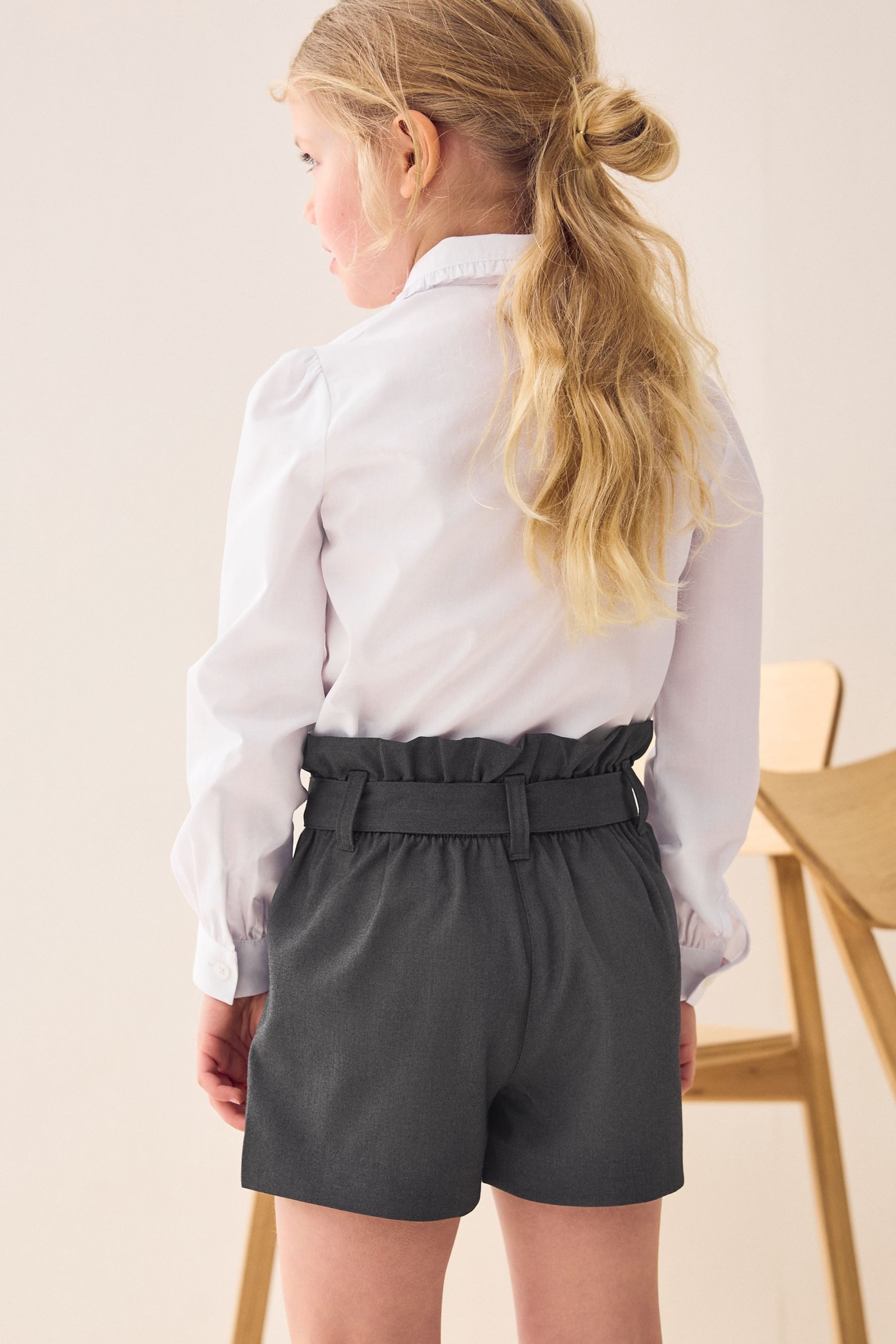 Next Shorts Schul-Shorts mit Paperbag-Taille (1-tlg) – Bild 4 von 5