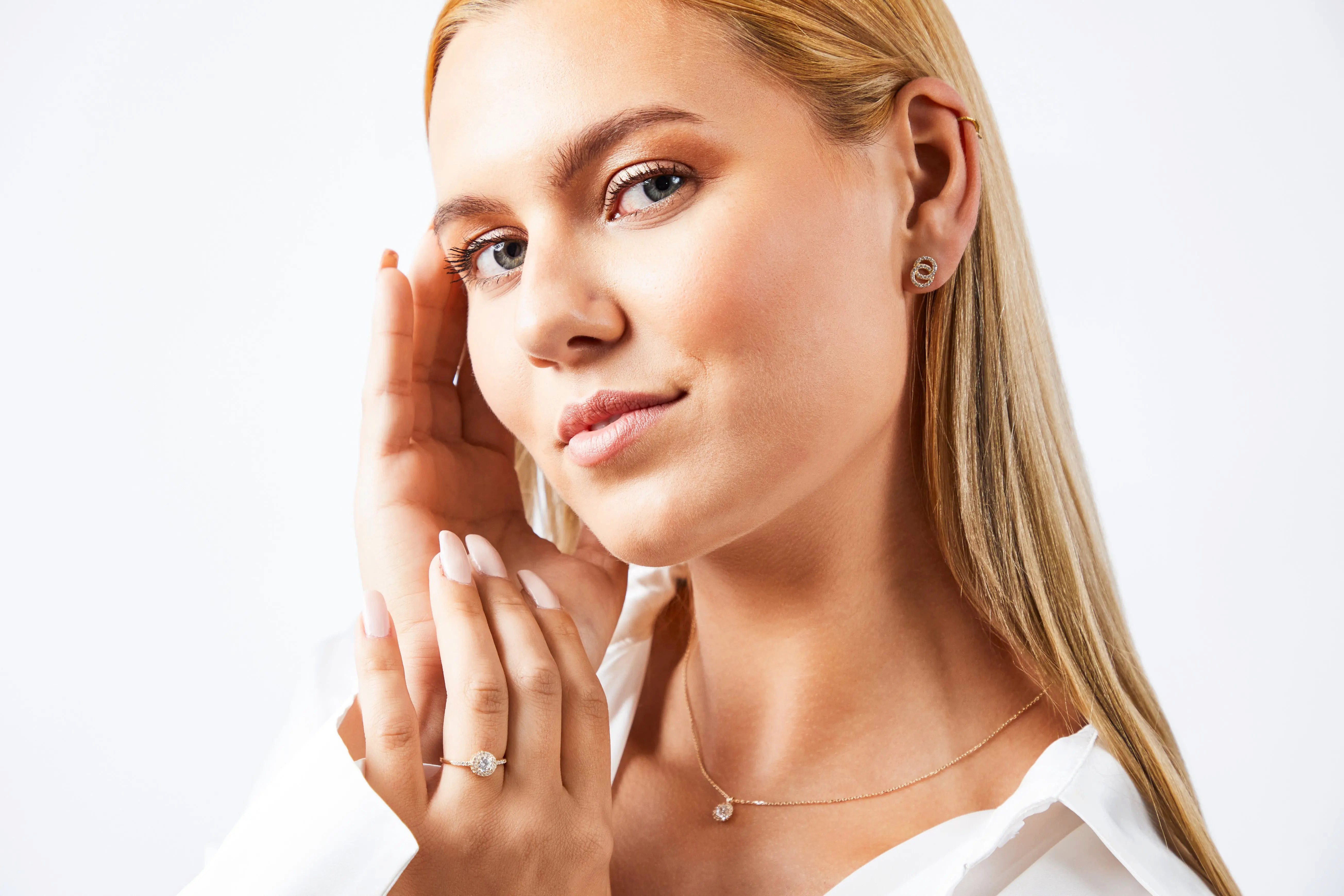 Suzan Gold Paar Ohrstecker Infinity-Ohrringe Damen Echtgold Ohrstecker aus 375 Gelbgold, Gelbgold 375, Zirkonia-Steine