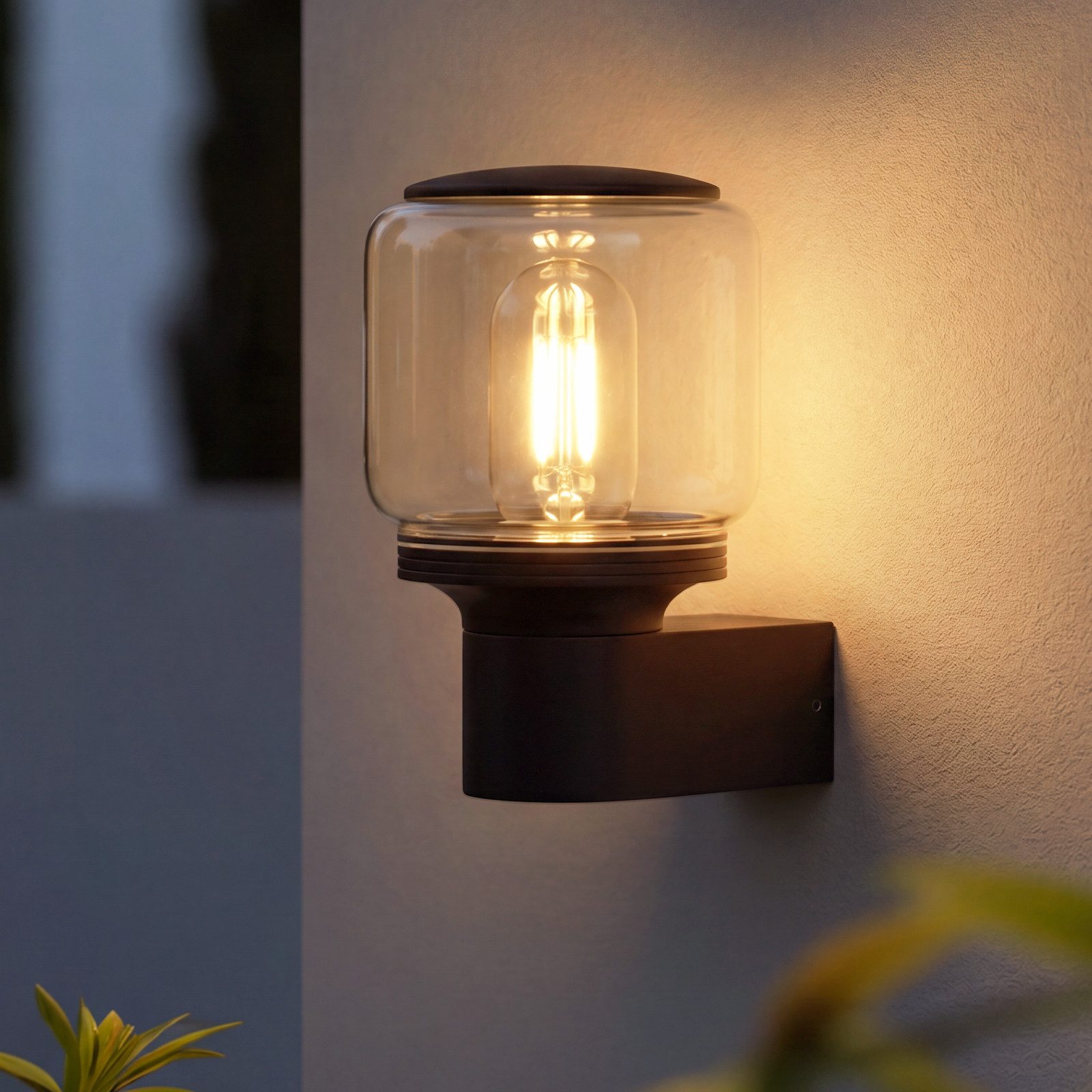 ZMH Außen-Wandleuchte Schwarz,E27 Wandlampe aus Aluminium und Glas, max. 40 W, für Hauswand, E27, ohne Leuchtmittel, Hochtransparenter Glasschirm für klare Lichtwirkung