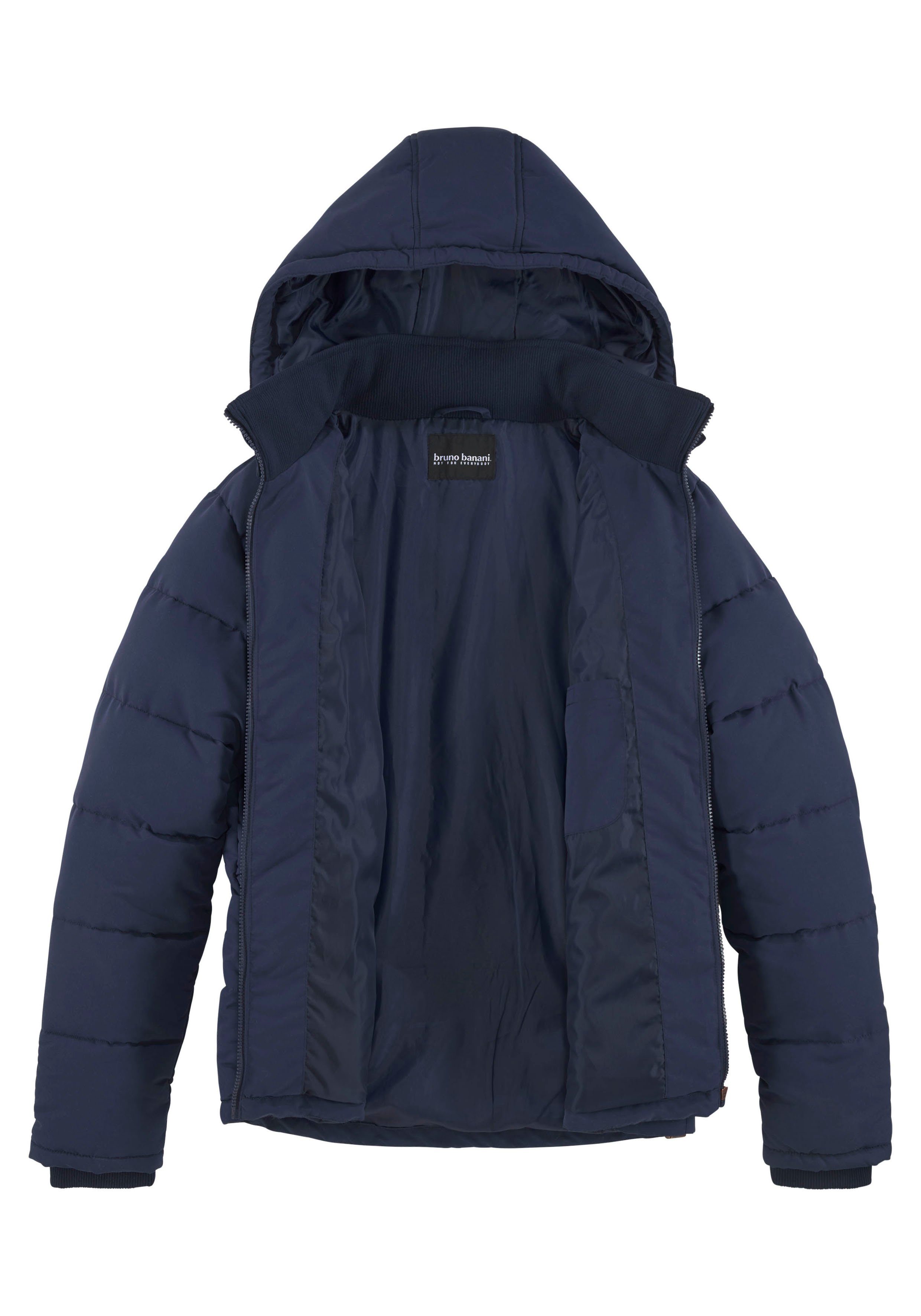 Bruno Banani Steppjacke leicht, wasserabweisend, modischer Stil, mit dekorativen Badges