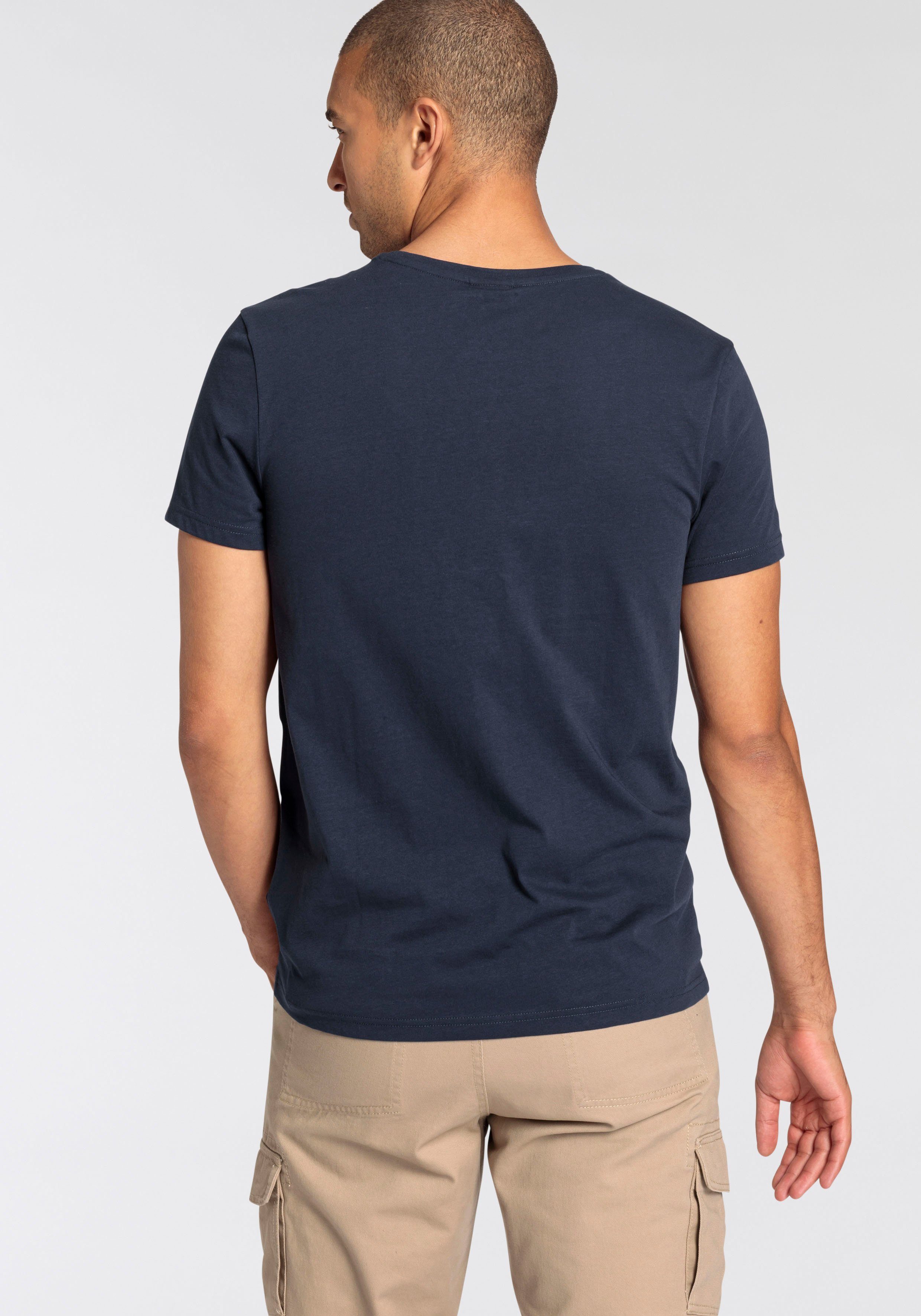 Bruno Banani T-Shirt kurze Ärmel, schmale Passform, bedruckt, Rundhalsausschnitt
