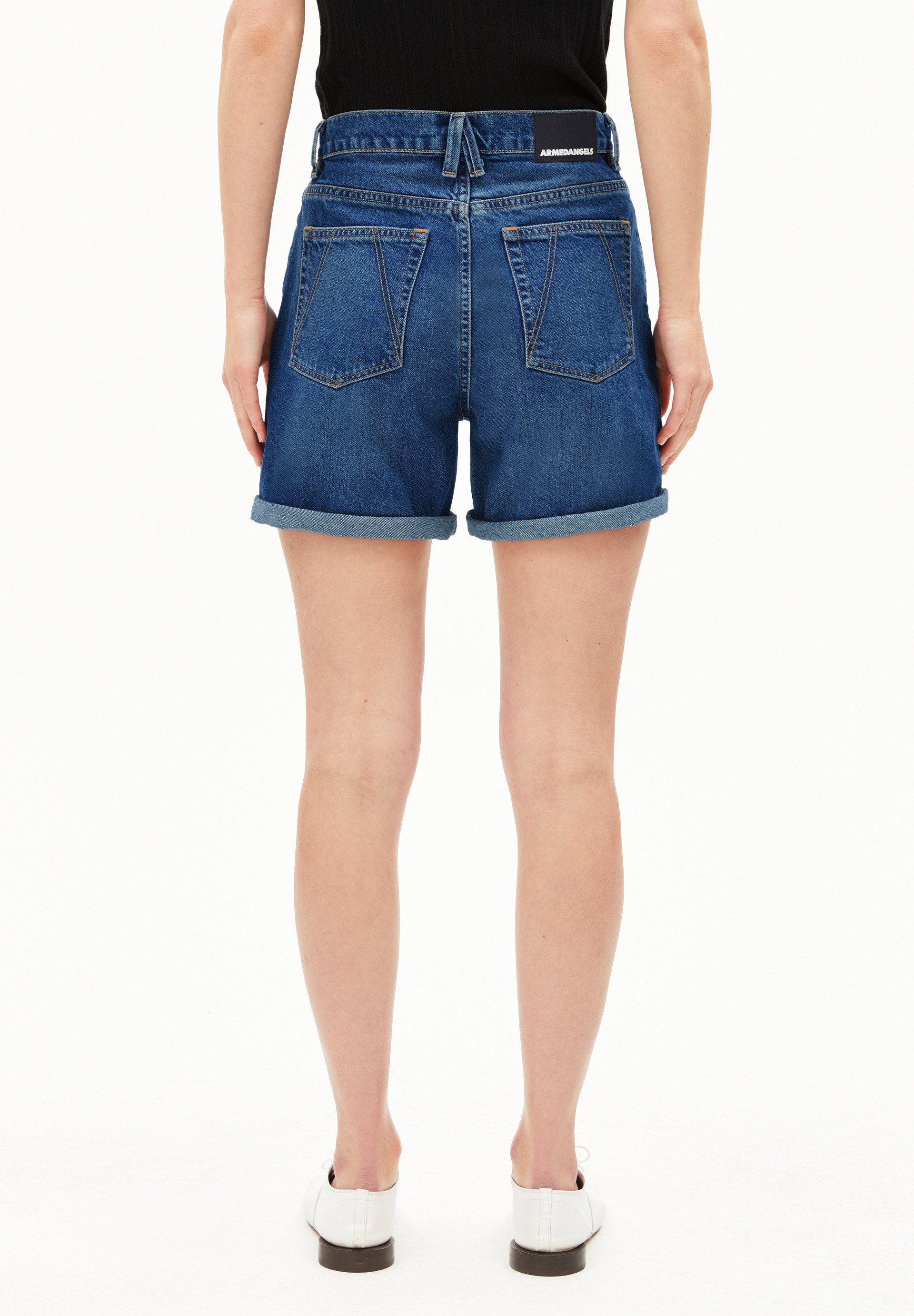 Armedangels Shorts SHEAARI Jeans Shorts aus Bio-Baumwoll Mix (Regular Fit)