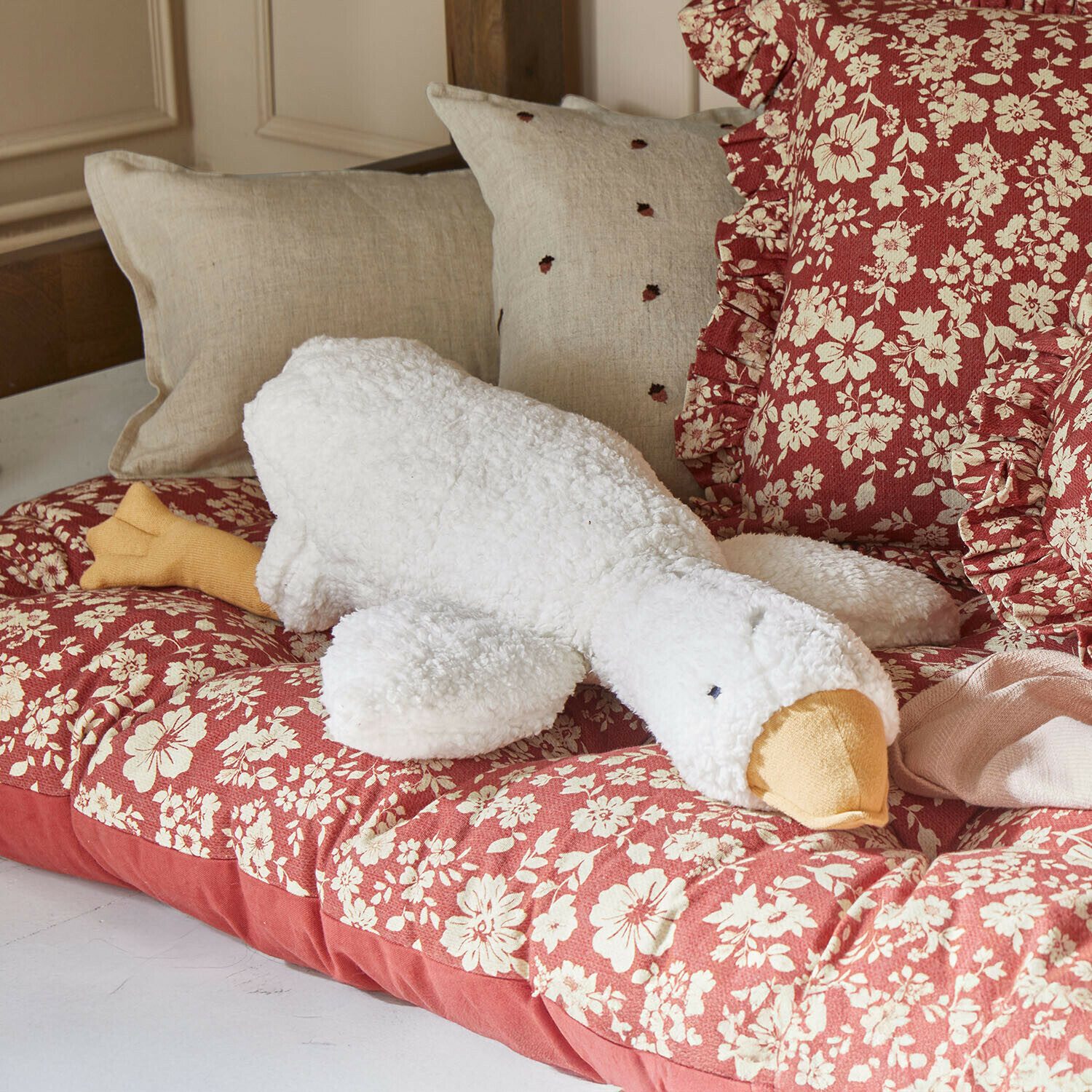 Mirabeau Kuscheltier Stofftier Tillyboo weiß/braun