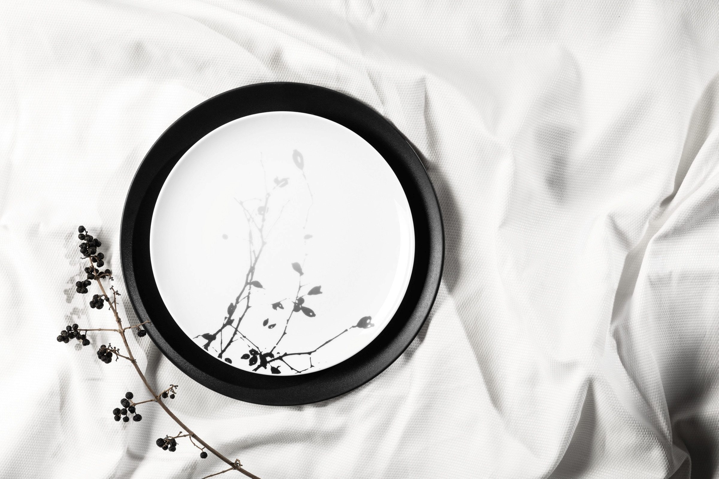 Seltmann Weiden Frühstücksteller Liberty - Dark Rose Hip, (1 St), Teller rund 22,5 cm