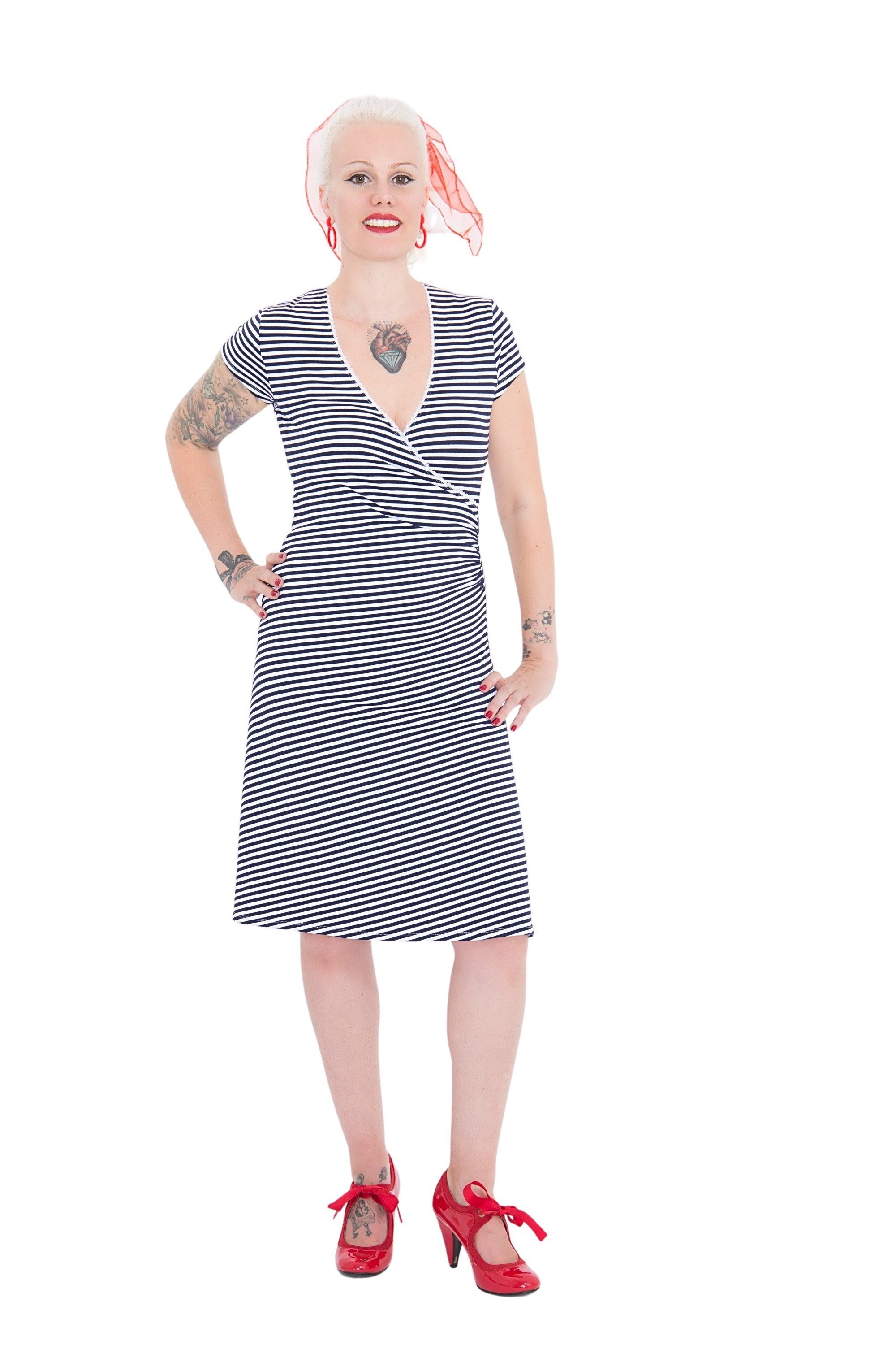 QueenKerosin Sommerkleid Mermaid (1-tlg) mit süßer Schleife am Rücken