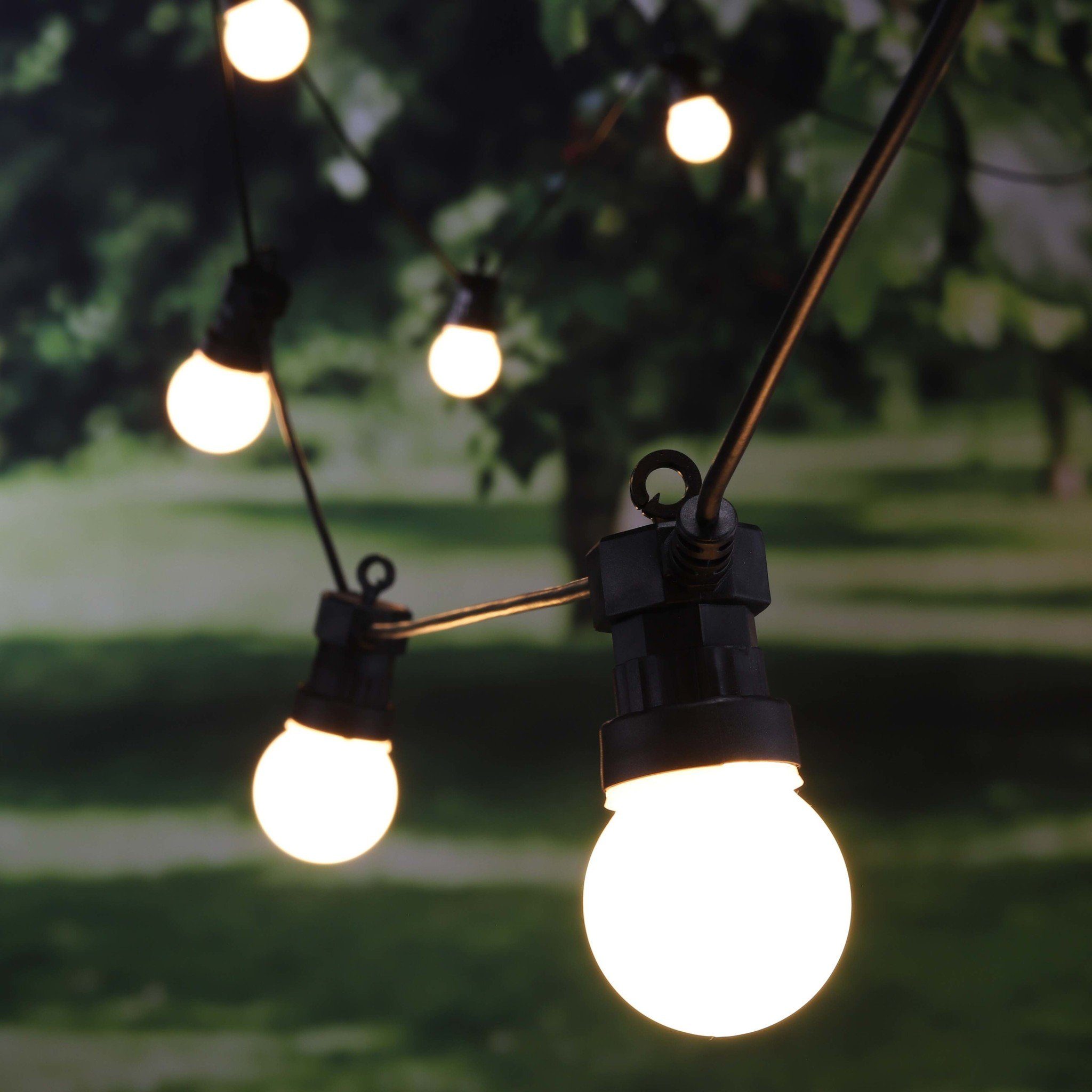 Haushalt International LED-Lichterkette, ED Party Lichterkette mit 20  Lichtern warmweiss für den Innen- und Aussengebrauch Netzbetrieb 230V mit  20 warmweissen Lichtern online kaufen | OTTO