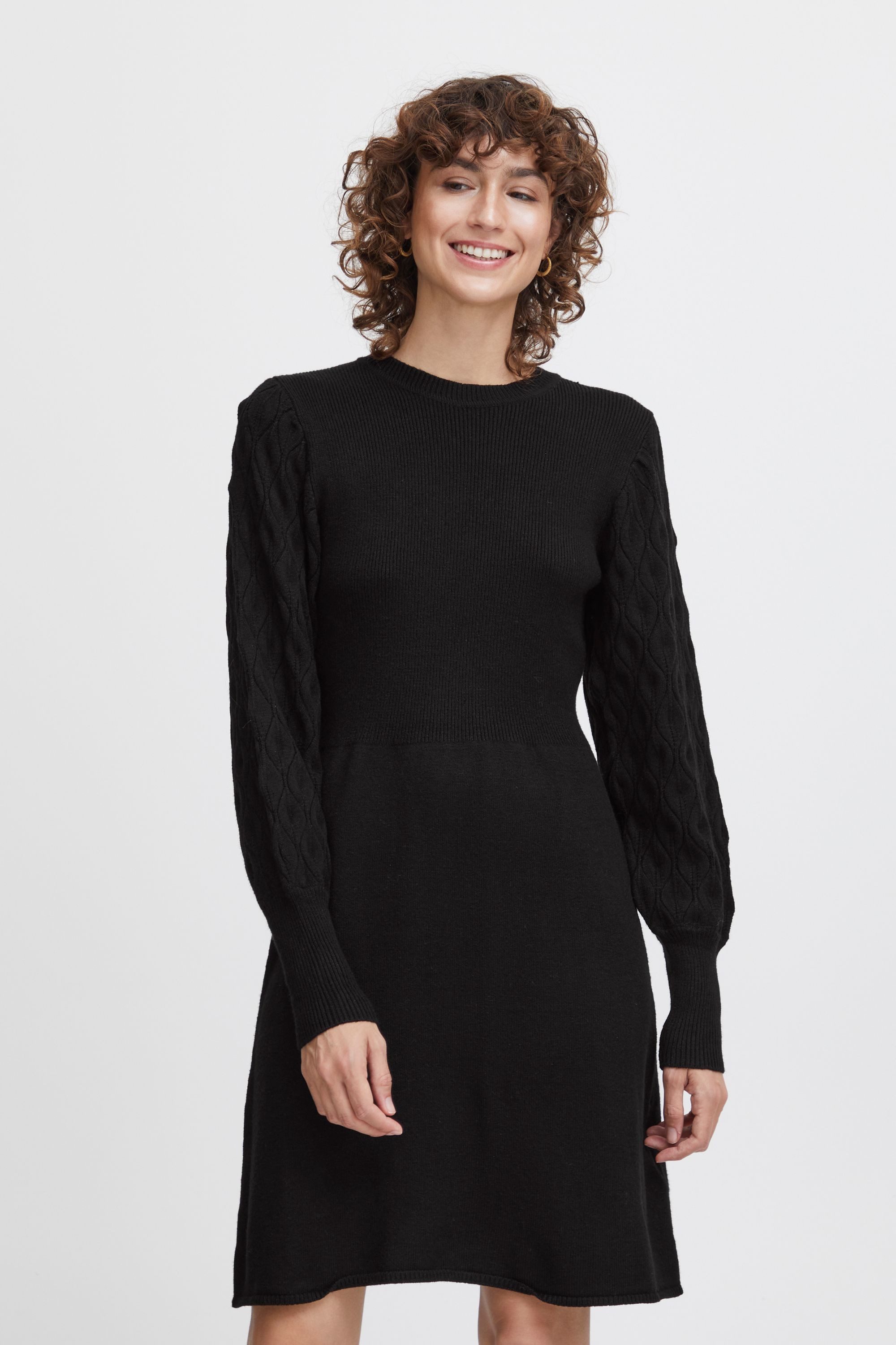 b.young Strickkleid Kleid BYNONINA