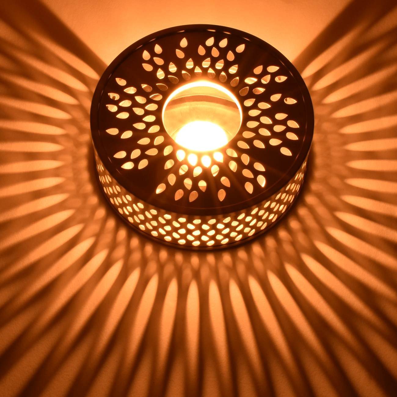 Creano Stövchen Creano Silver Stövchen "Leaf" aus Edelstahl mit Teelichthalter - stabi, (2-tlg), geeignet