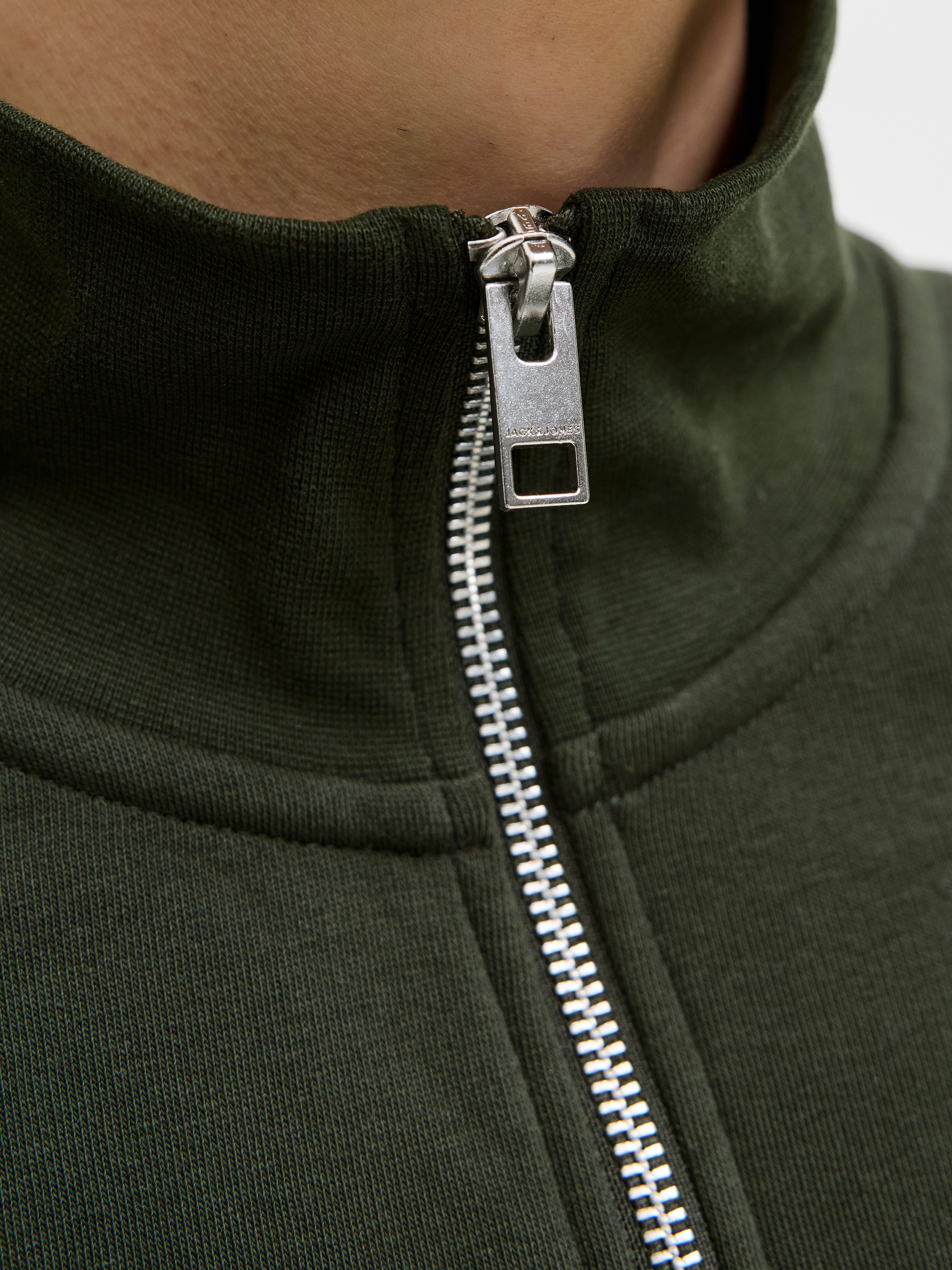 Jack & Jones PlusSize Sweatshirt JJESOHO SWEAT QUARTER ZIP HN NOOS PLS günstig online kaufen