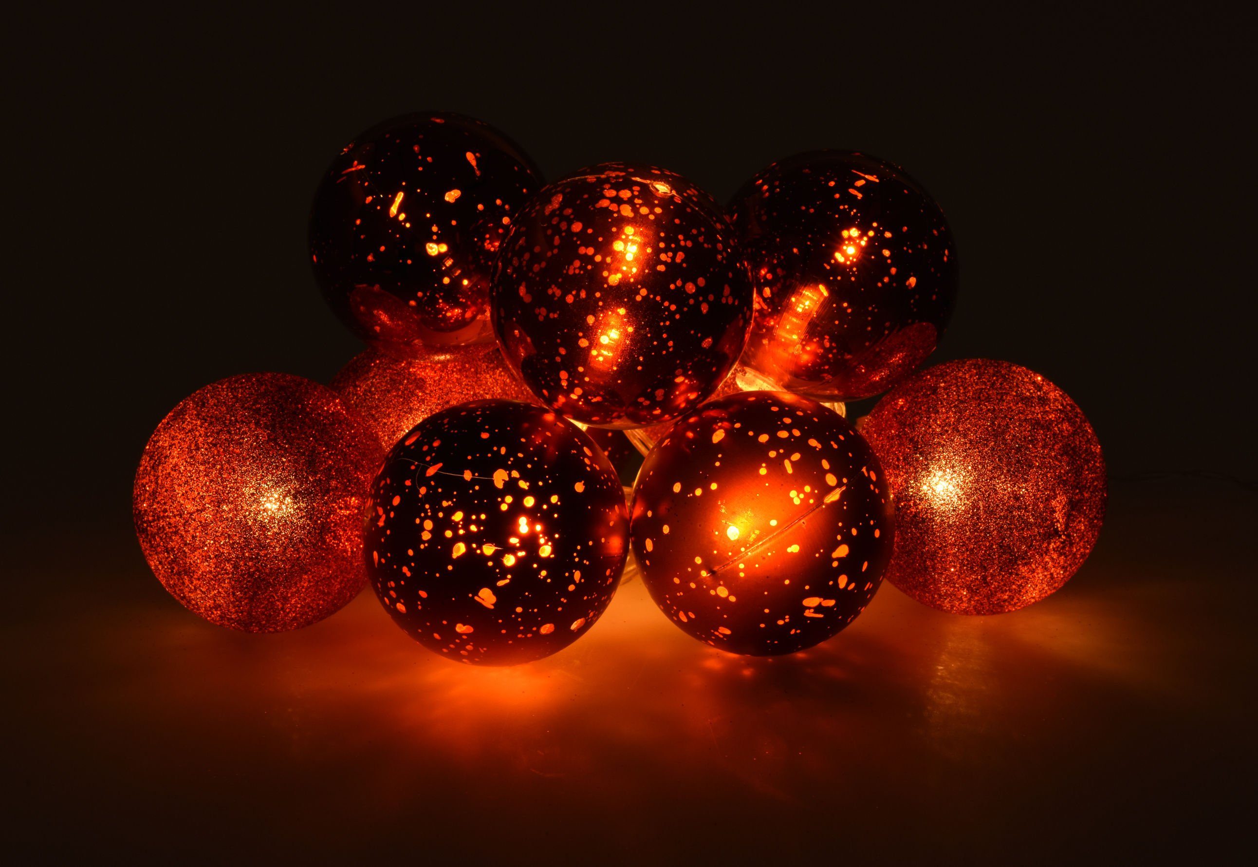 Spetebo LED-Girlande LED Christbaum Kugel Lichterkette 230 cm rot, Weihnachtsbaum Kugeln beleuchtet | Lichterketten