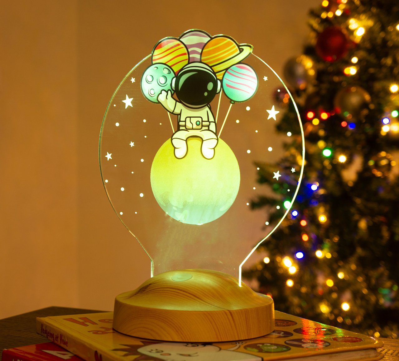 Geschenkelampe LED Nachttischlampe Astronaut 3D Kinderzimmer Nactlicht mit UV Druck Geschenk für Baby, Leuchte 7 Farben fest integriert, Weihnachtsgeschenk für Jungen, Kinder