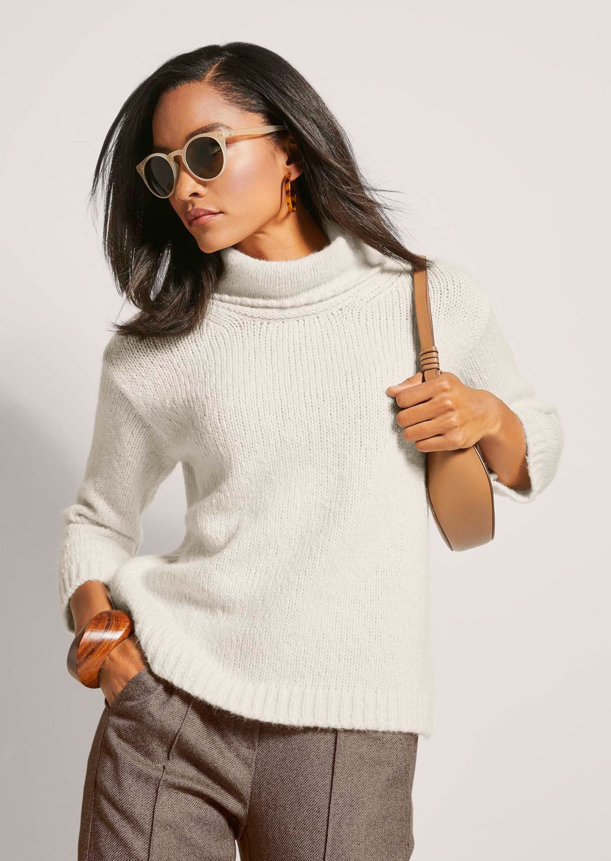 MADELEINE Strickpullover Modischer Rollkragenpullover, 3/4-Arm Uni-Design mit weitem Kragen, ohne Verschluss