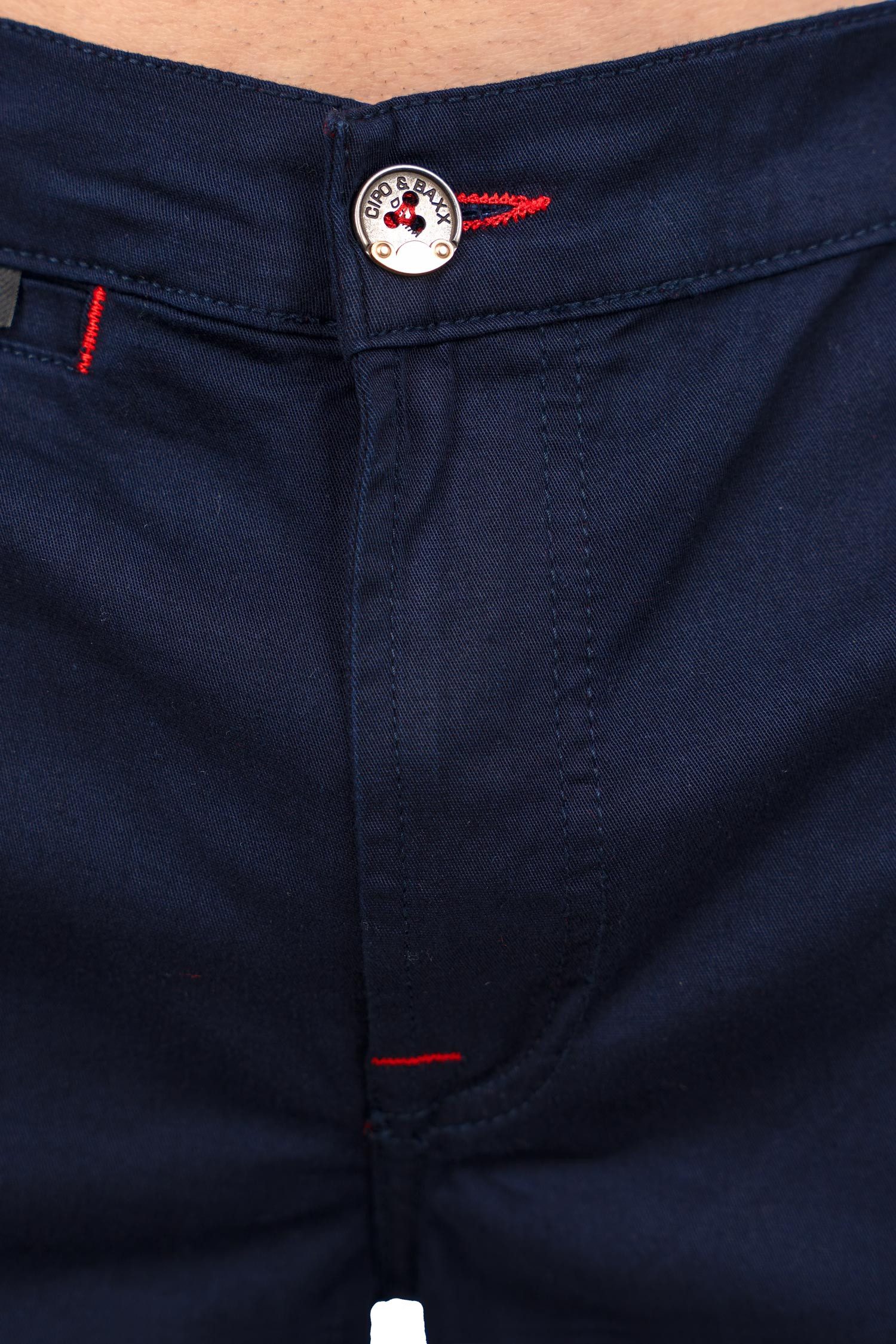 Cipo & Baxx Stoffhose Herren Regular Fit Hose Mid Waist BA-CD842 Label-Applikation