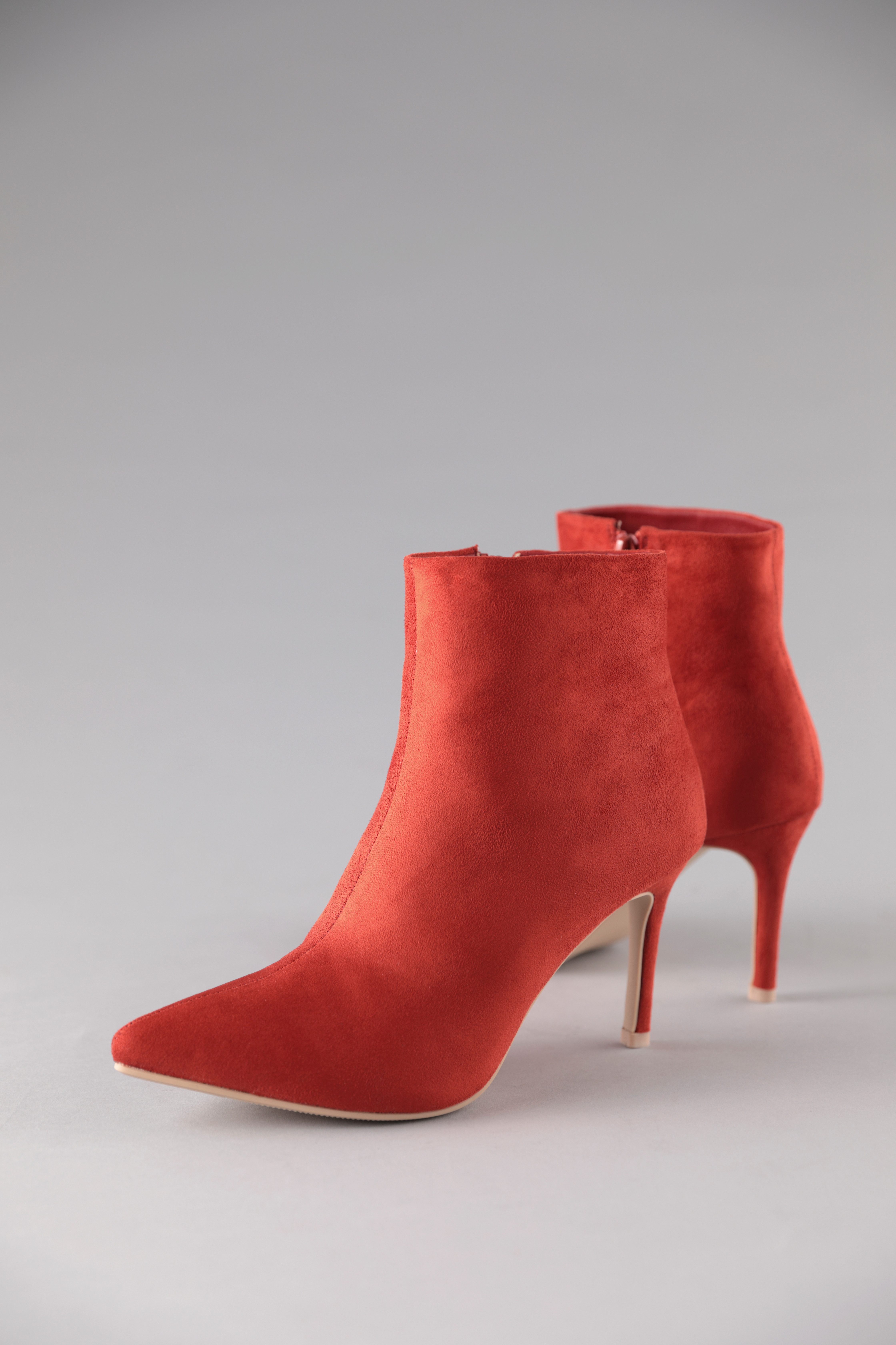 Aniston SHOES Stiefelette, Ankleboots in spitzer günstig online kaufen