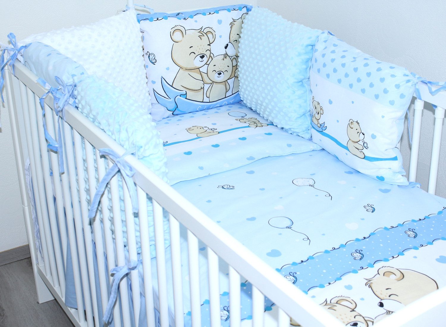 Bettnestchen Baby Nestchen - 6 Kissen - MINKY und Baumwolle -Umrandung für Babybett