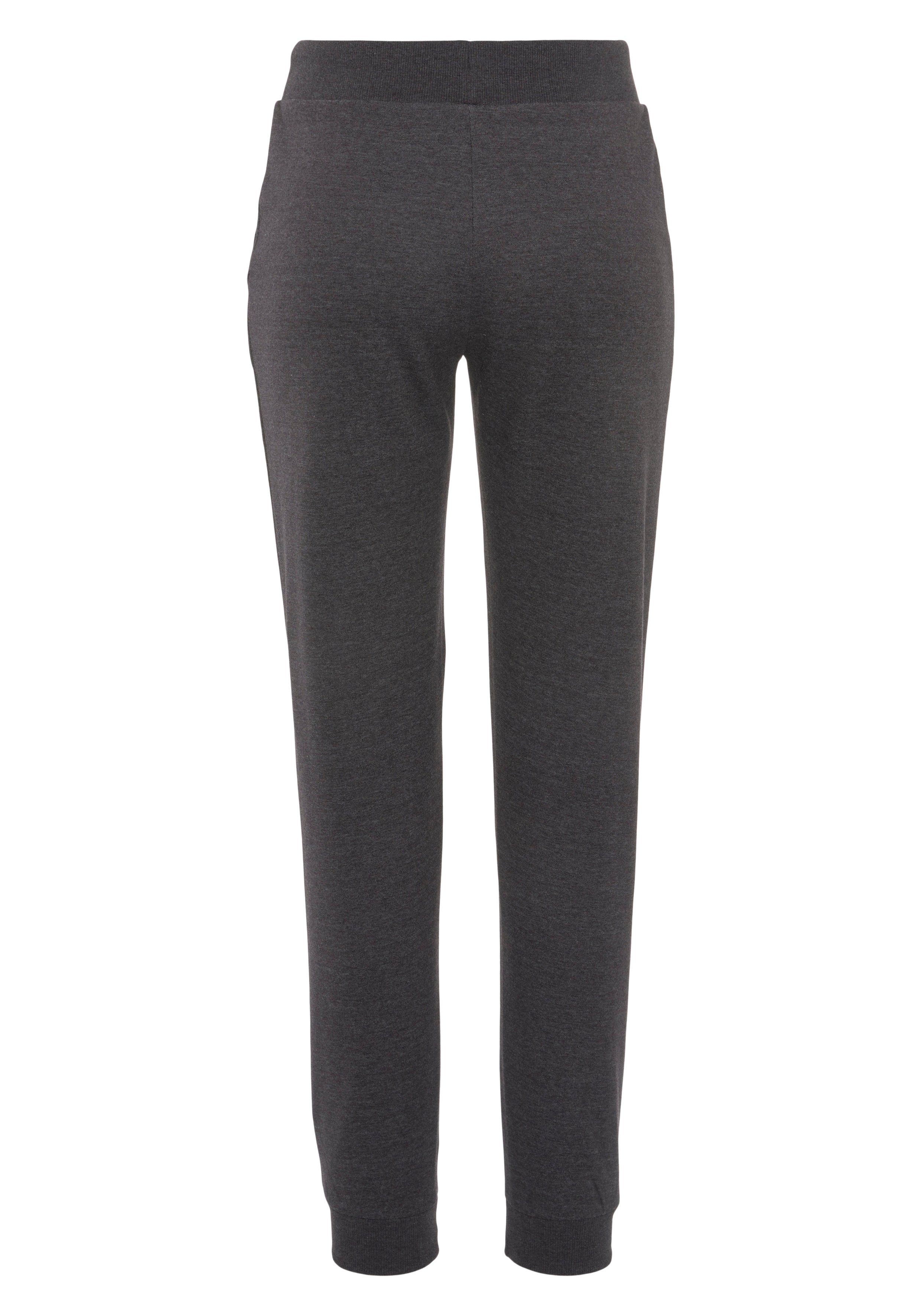 Bench. Loungewear Relaxhose mit glänzender Logostickerei, Loungewear, Loungeanzug