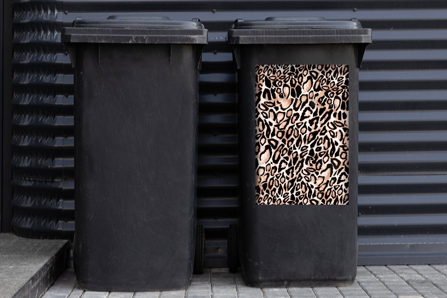 Flecken - Wandsticker Mülltonne, (1 Braun Pantherdruck Container, Abfalbehälter Sticker, St), - Schwarz MuchoWow - Mülleimer-aufkleber,
