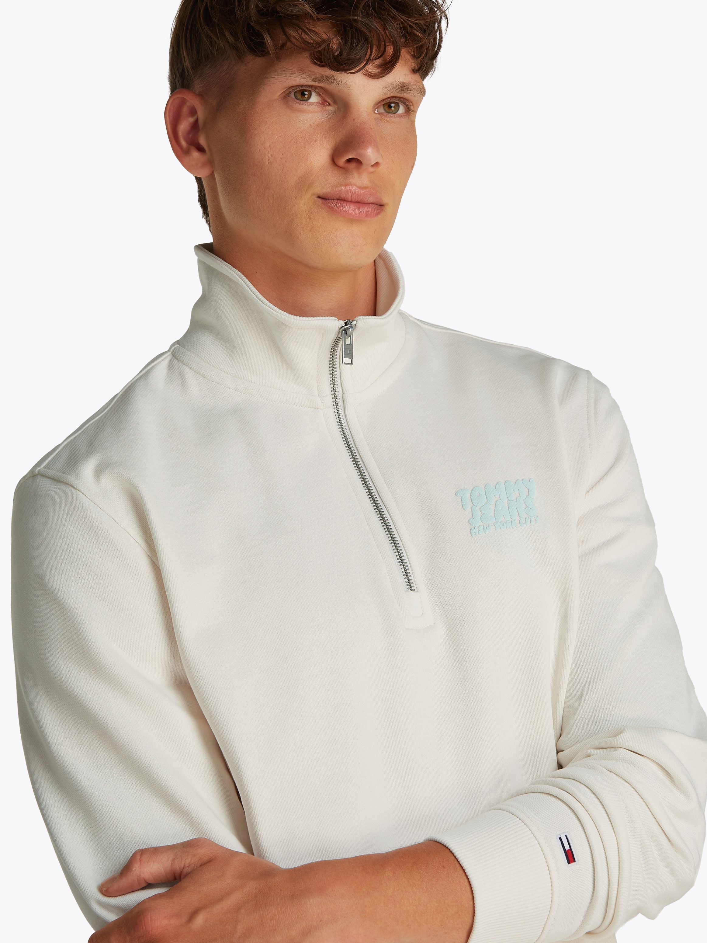 Tommy Jeans Sweatshirt TJM REG BUBBLE QRTR ZIP FRNT/BCK mit großem Rückenpr günstig online kaufen