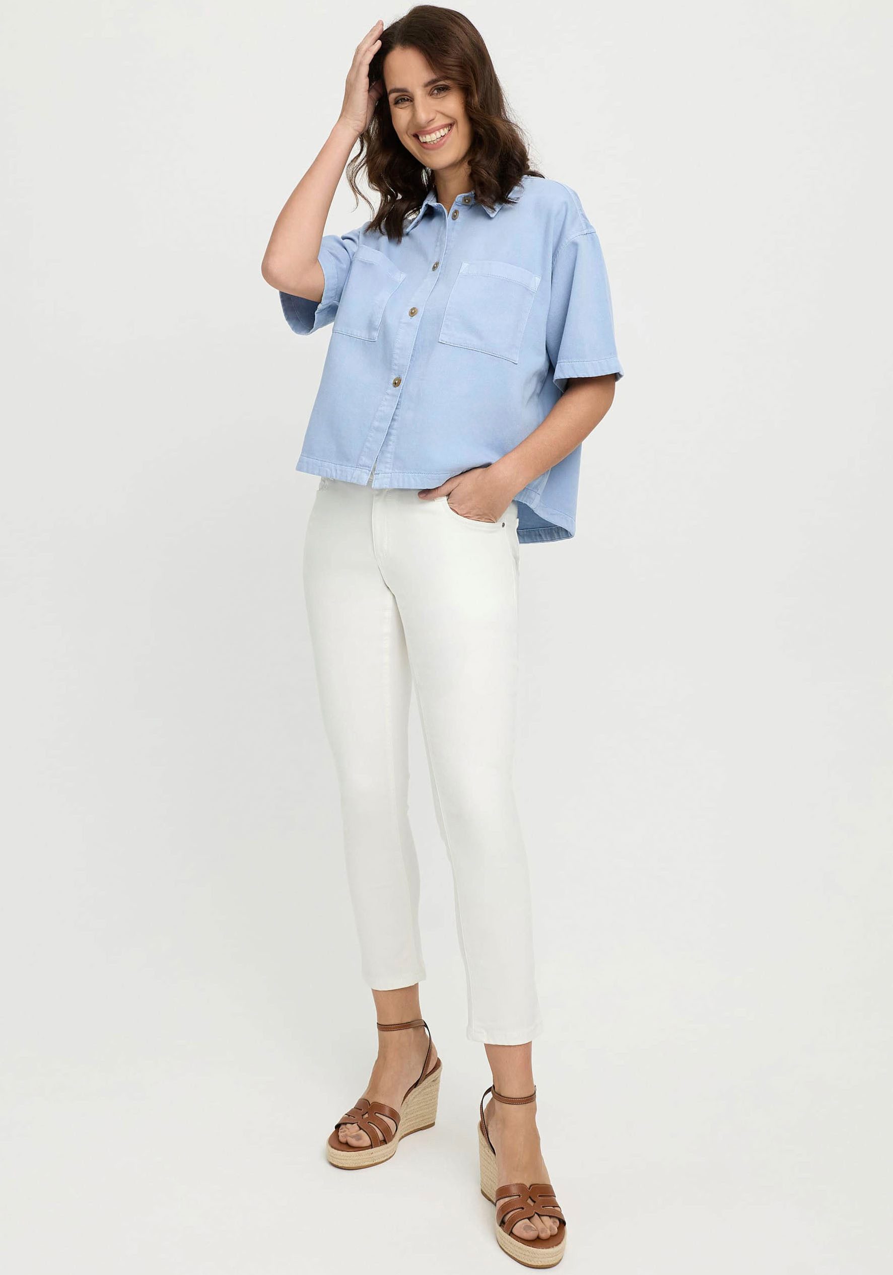 wonderjeans Skinny-fit-Jeans mit Logostickerei
